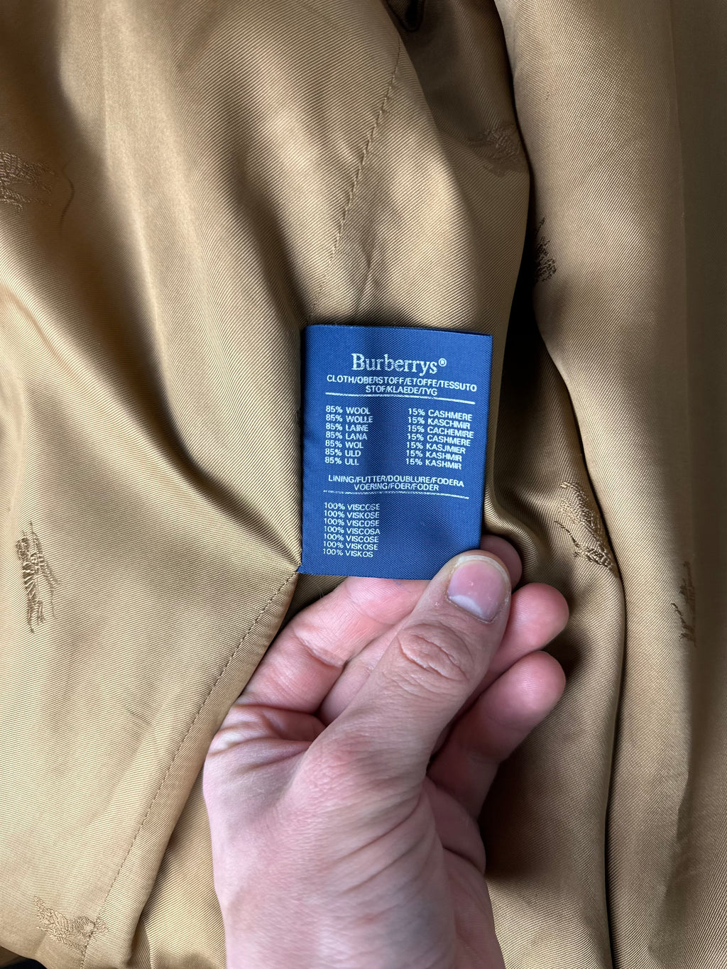 Burberrys Coat (52/L)