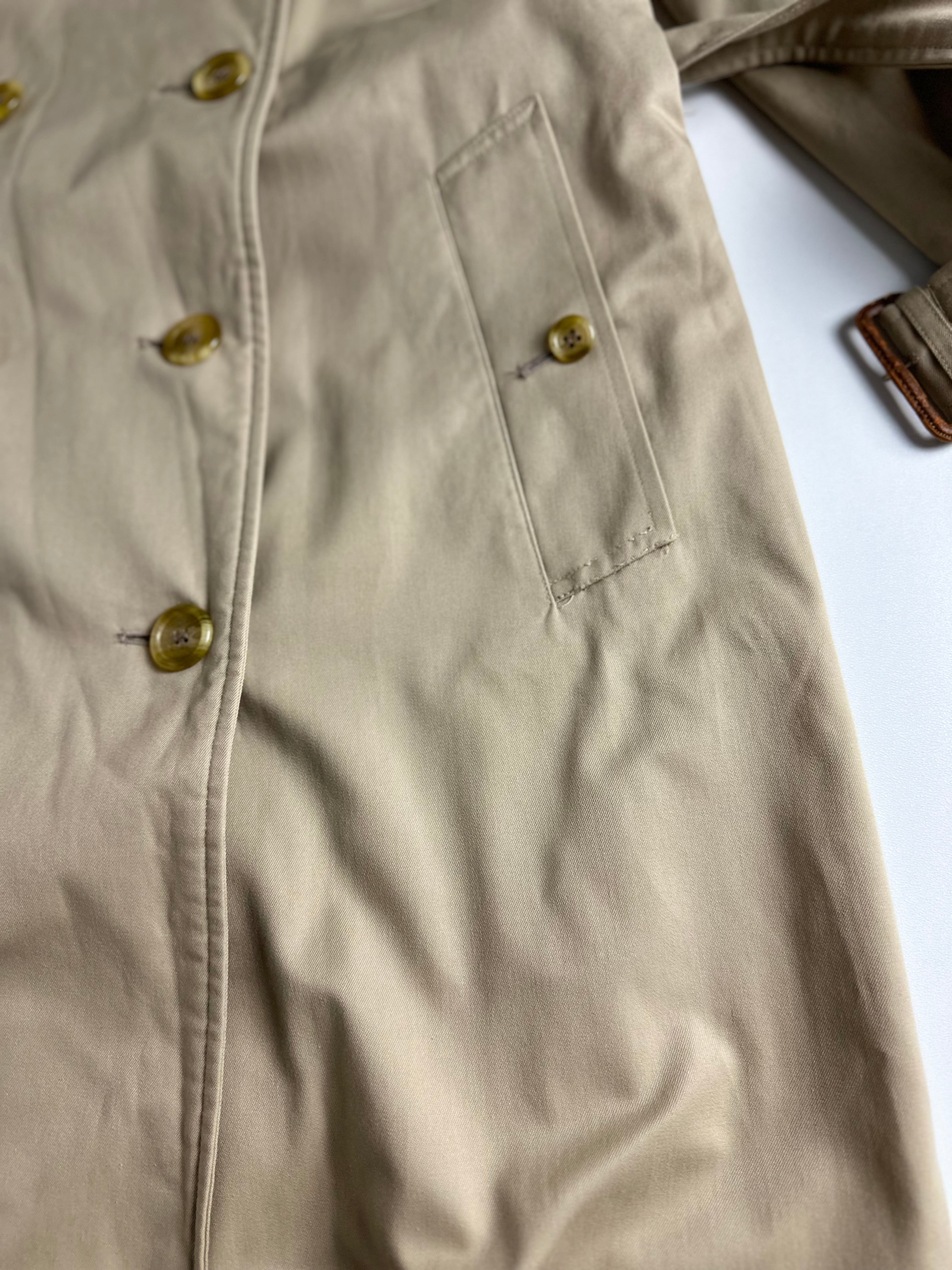 Burberrys Trenchcoat (8/XS)