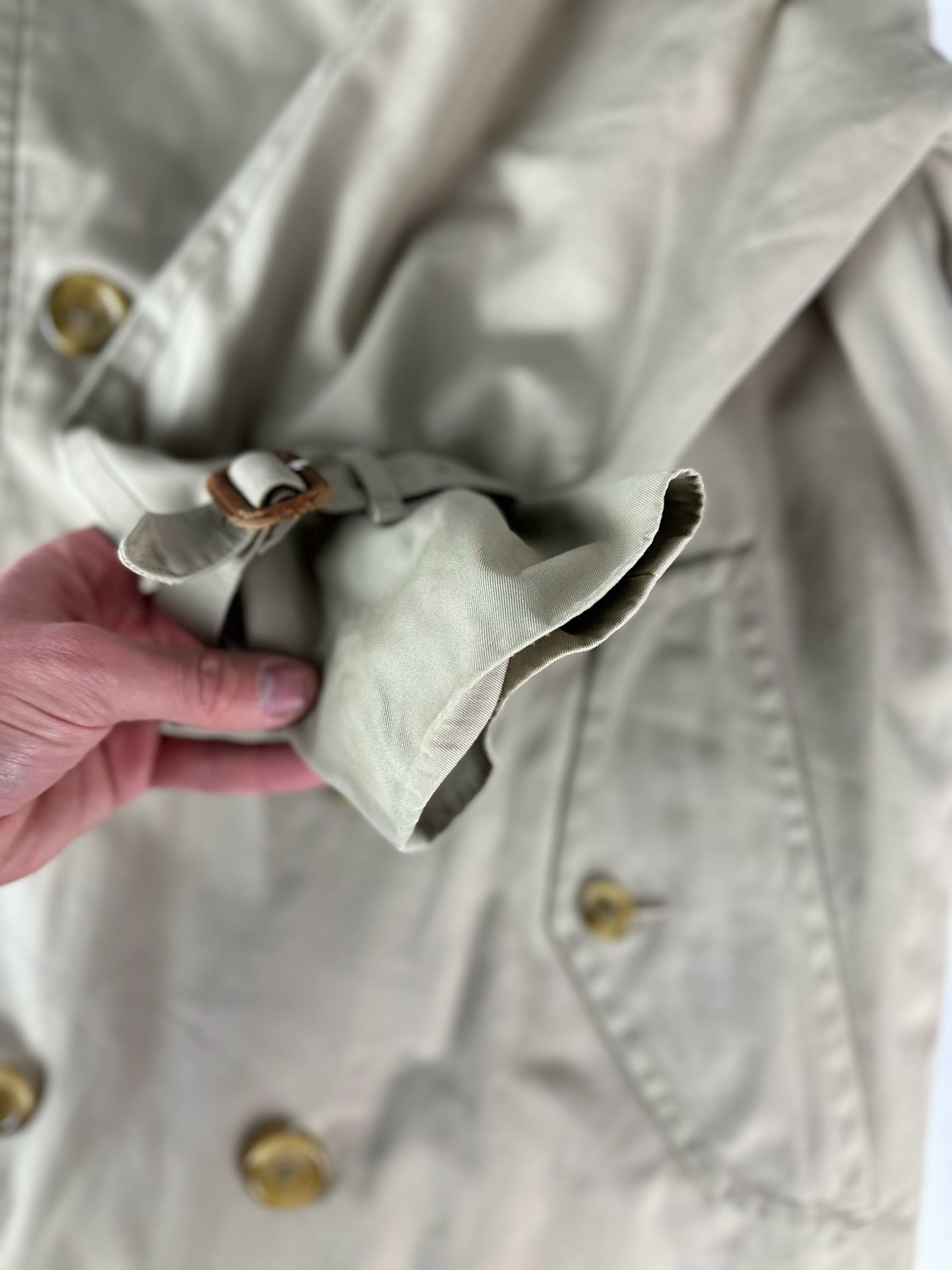 Burberrys Trenchcoat (46/S) including Inlet