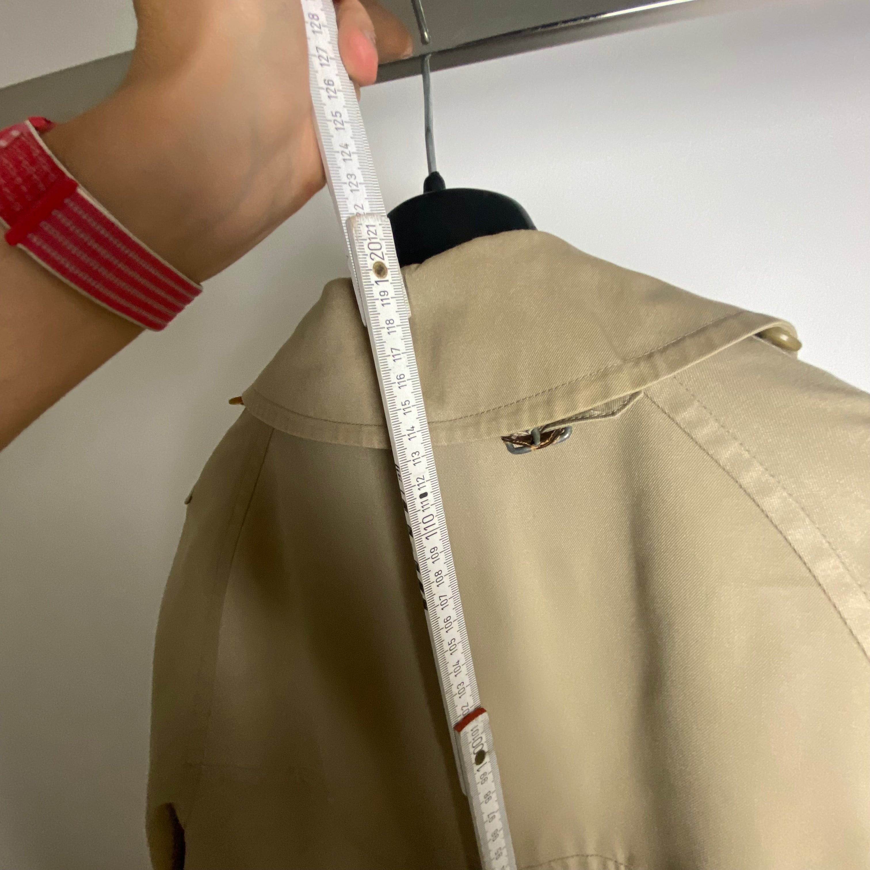 Burberrys Trenchcoat (48/M) including Inlet
