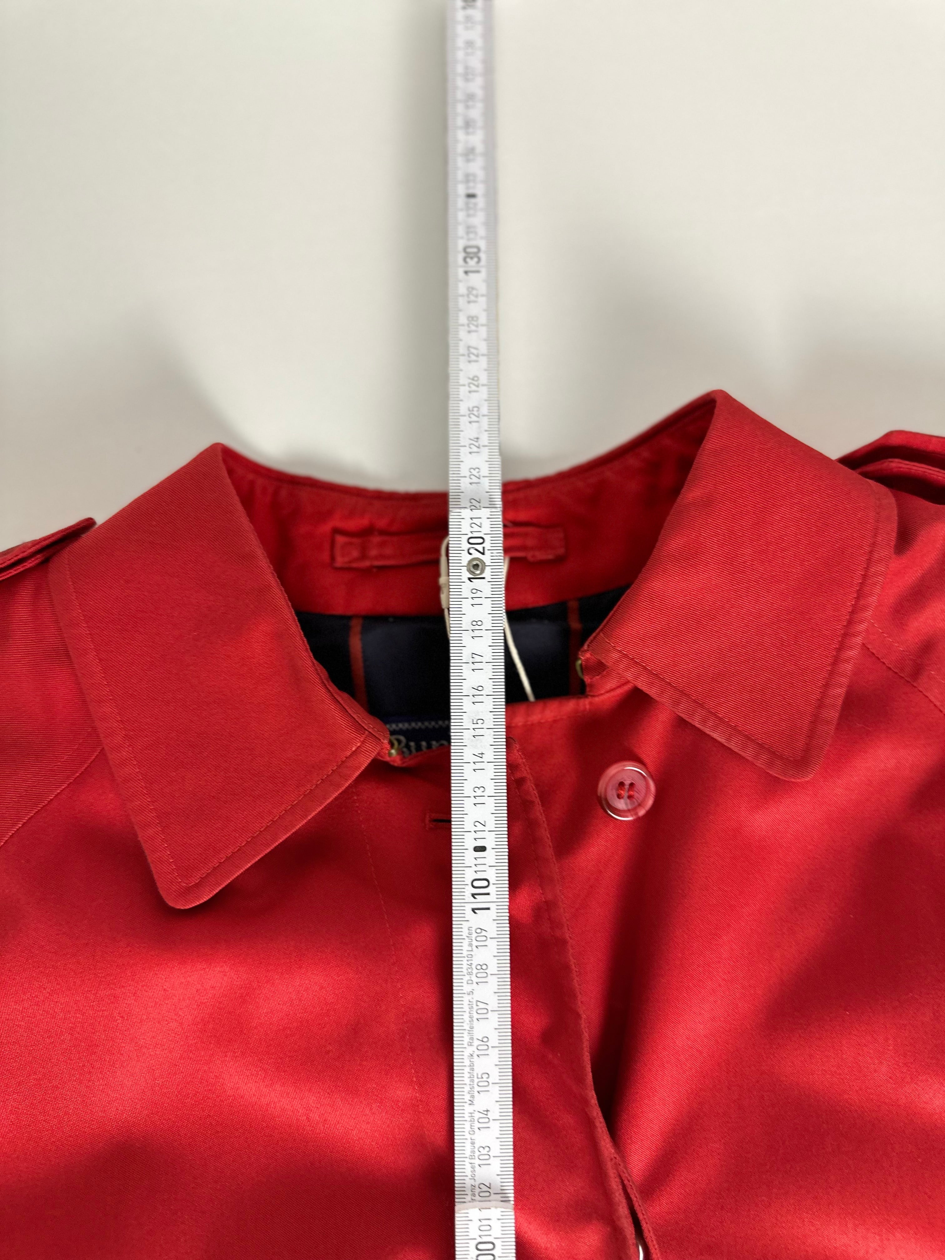 Burberrys Trenchcoat (14/L)