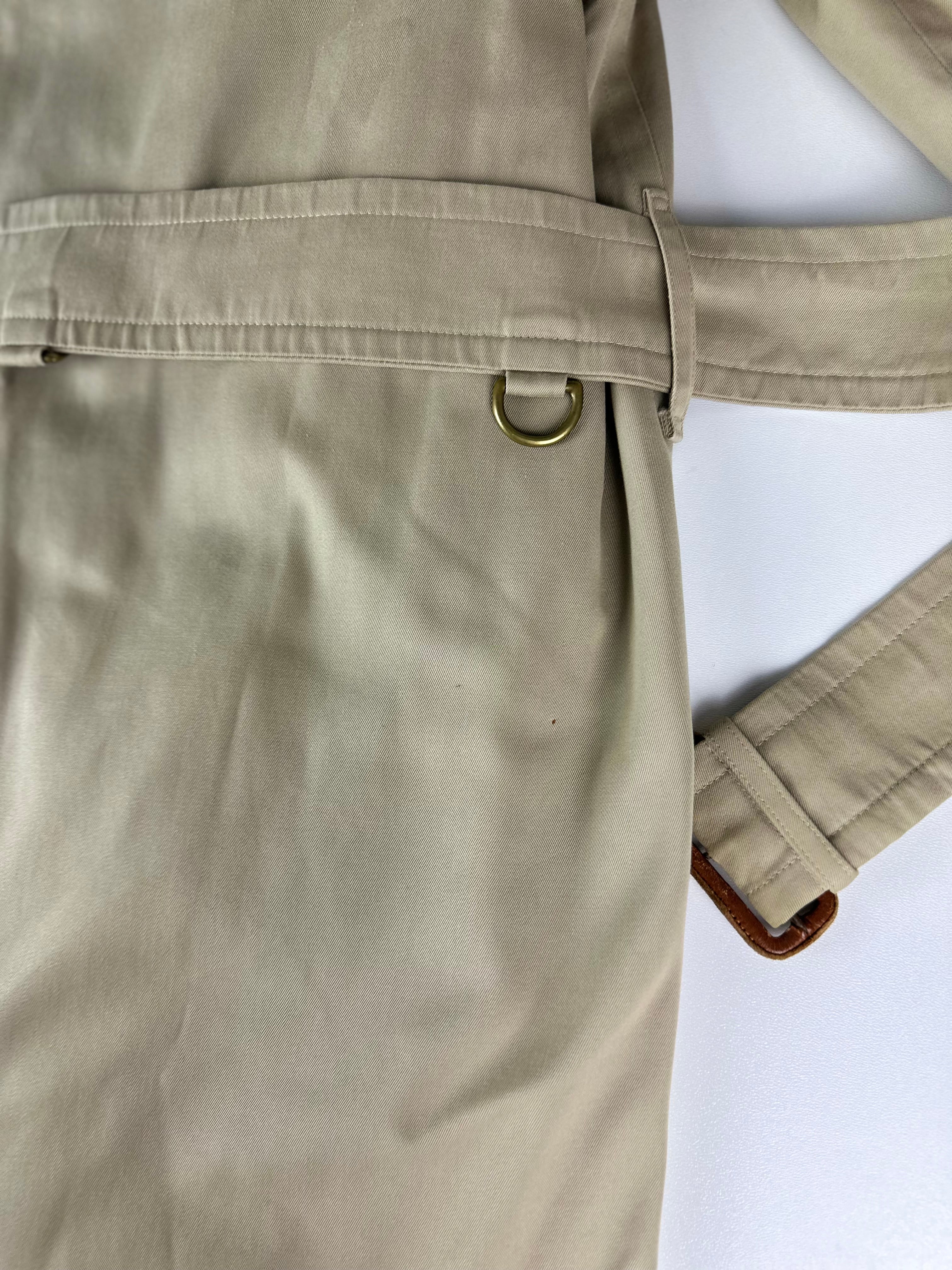 Burberrys Trenchcoat (46/S) including Inlet