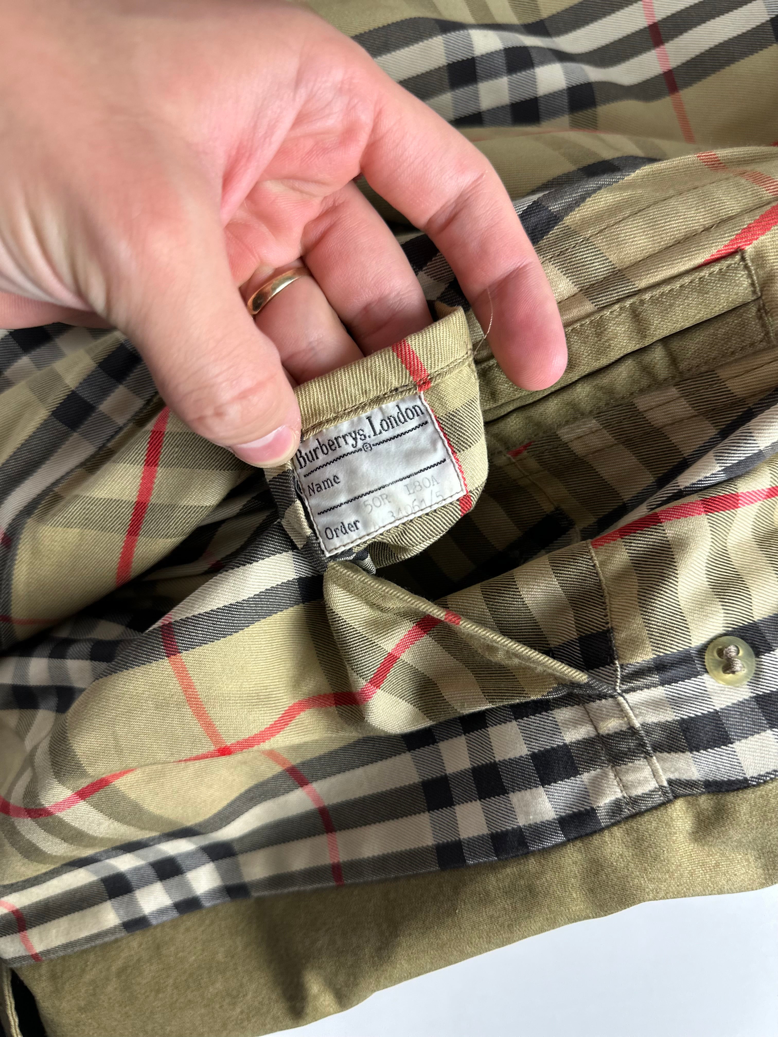 Burberrys Trenchcoat (50/L)