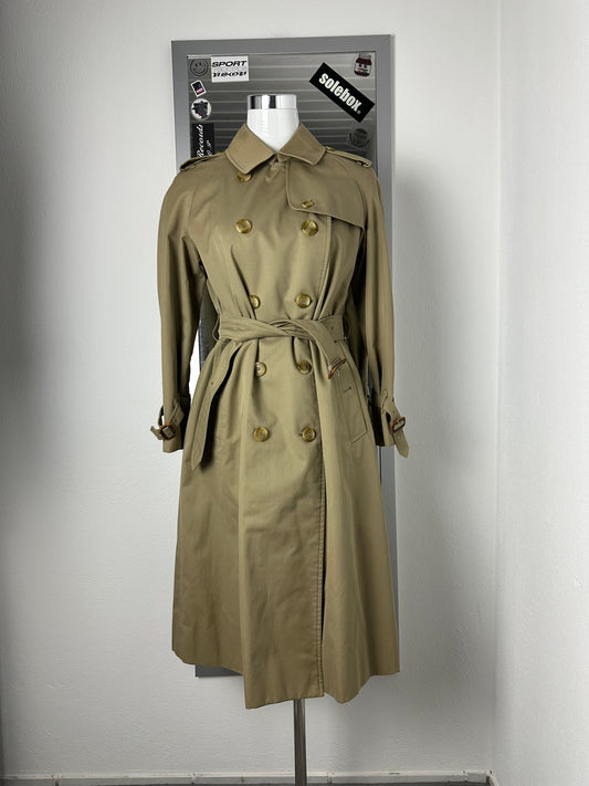 Burberrys Trenchcoat (10/S)