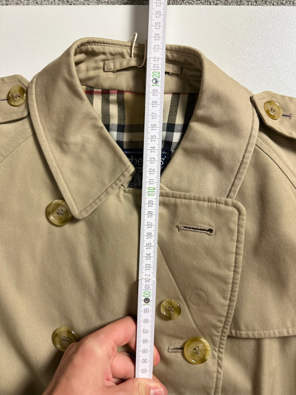 Burberrys Trenchcoat (12/M)