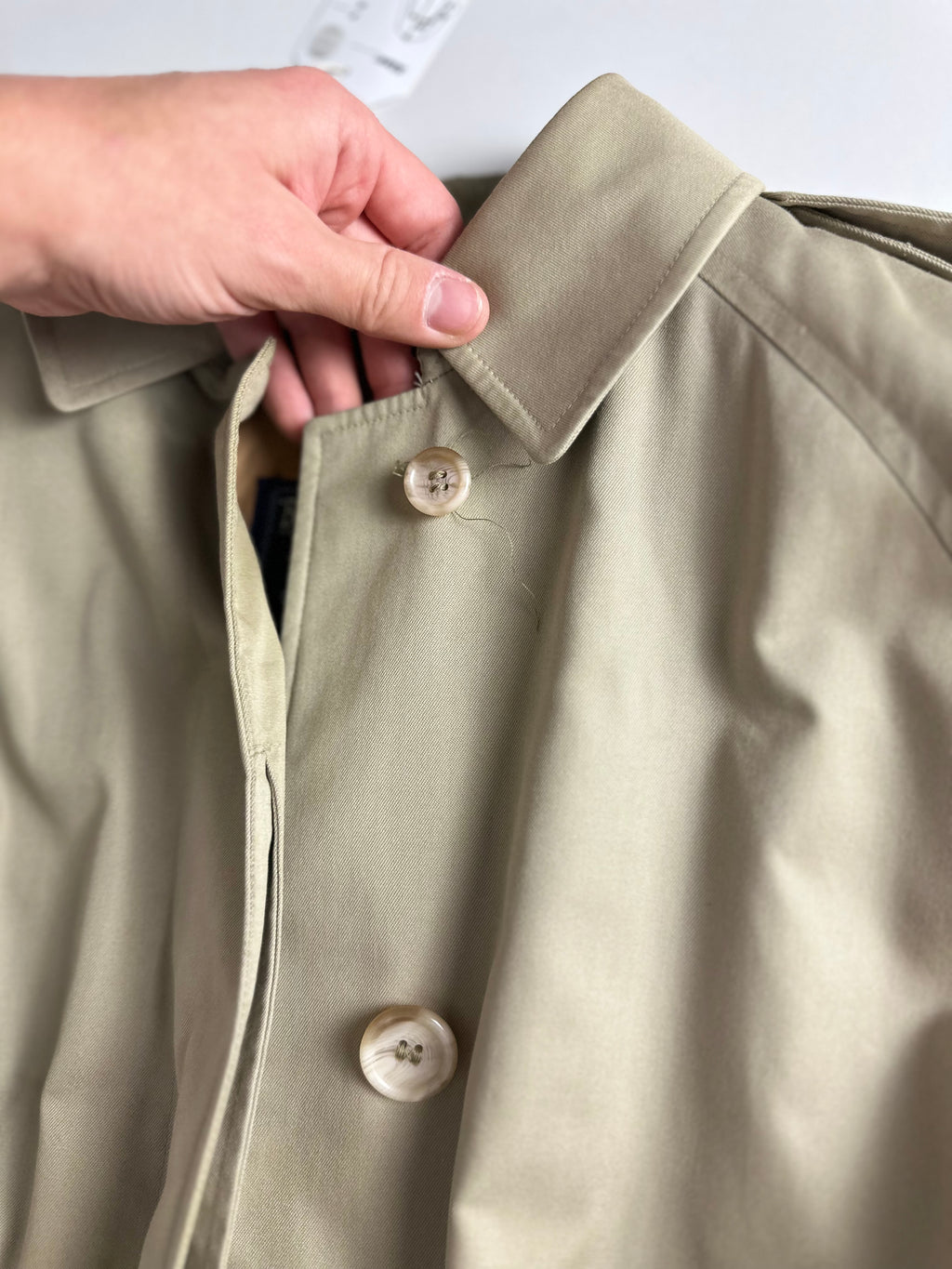 Burberrys Trenchcoat (12/M) including Inlet