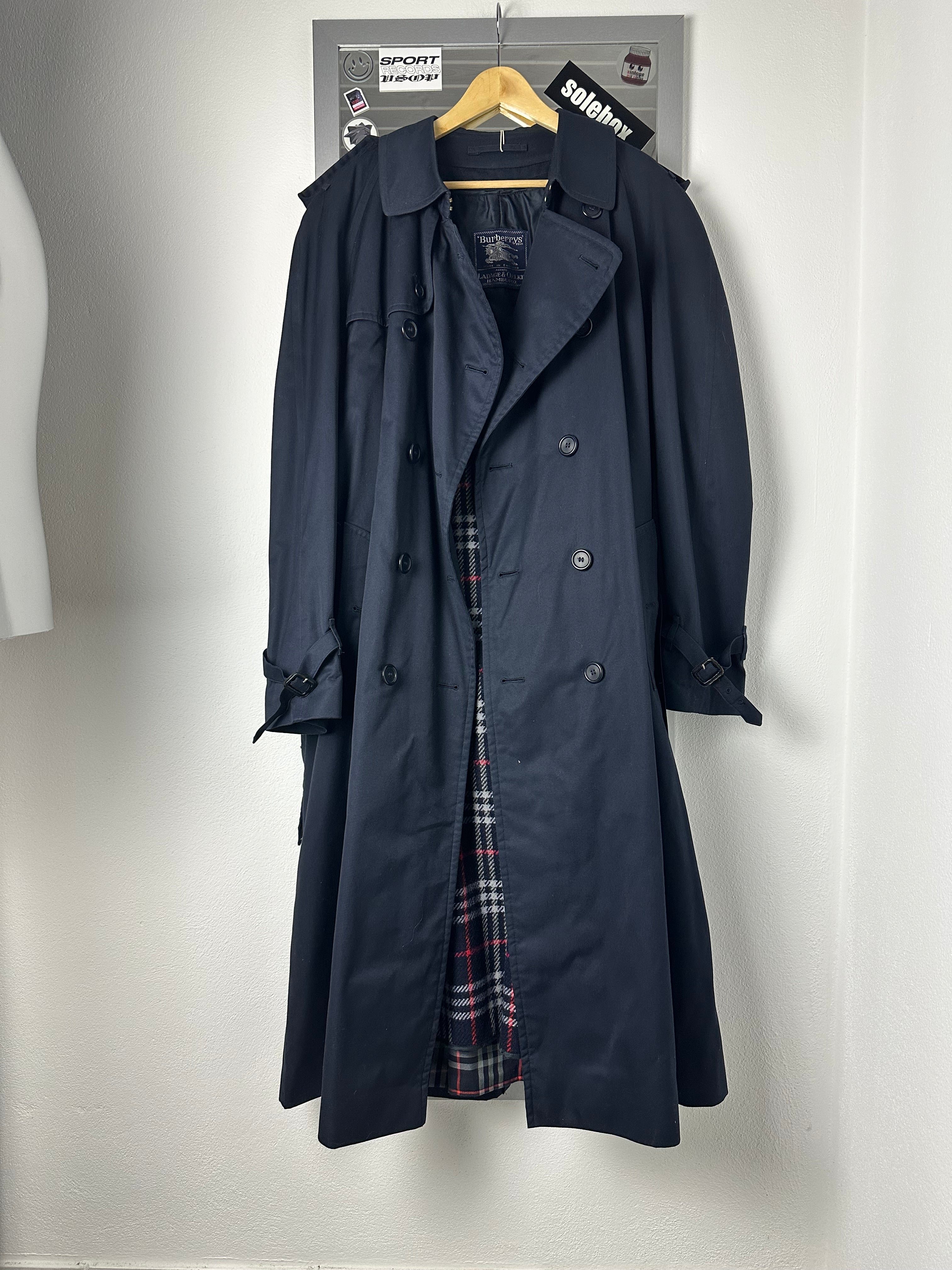 Burberrys Trenchcoat (54/XL) including Inlet