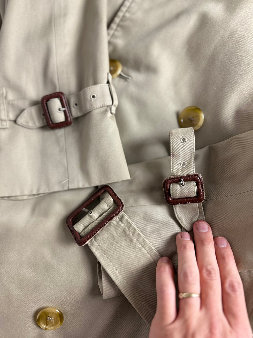 Burberrys Trenchcoat (48/M) including Inlet
