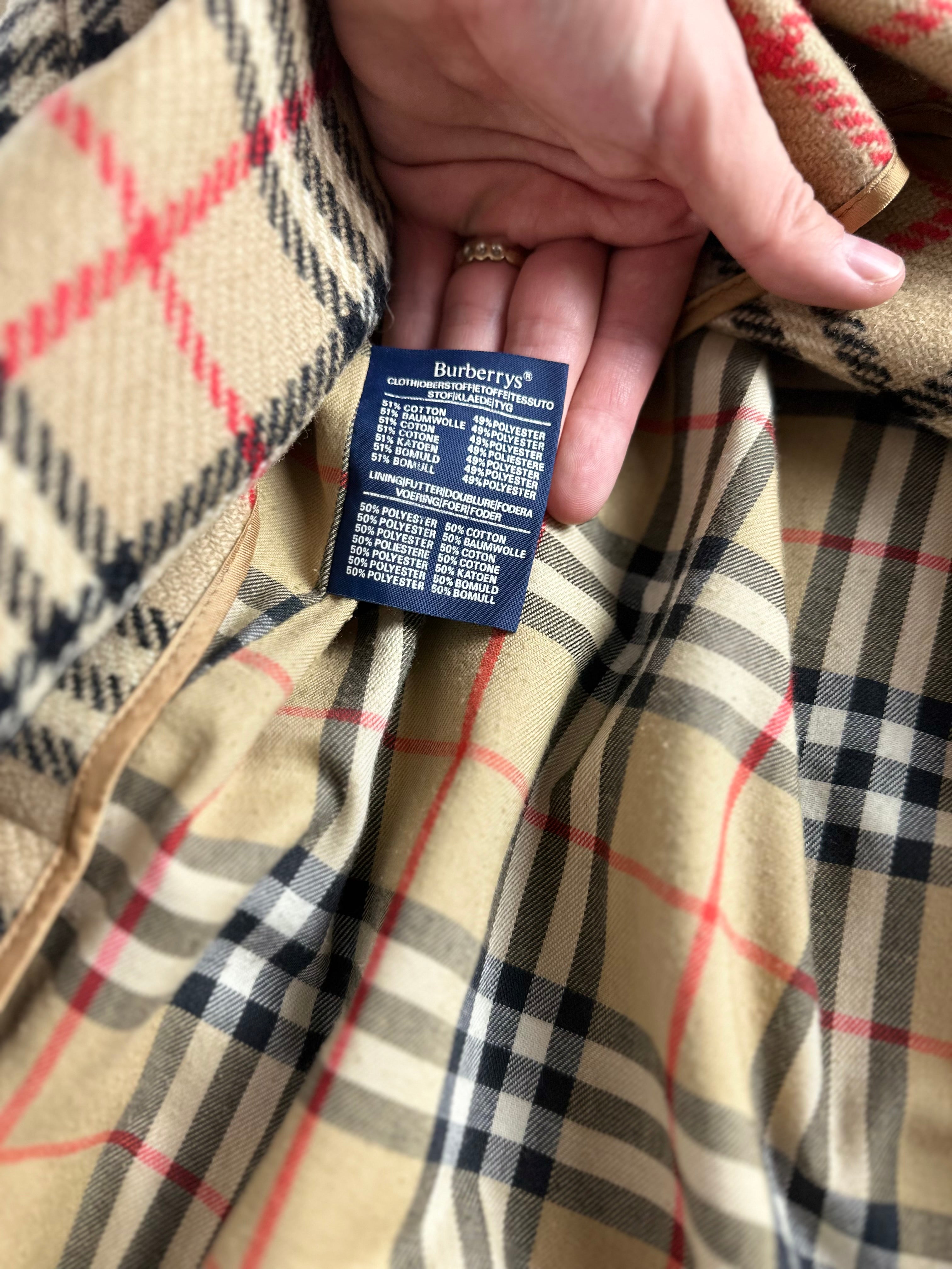 Burberrys Carcoat (46/S) including Inlet