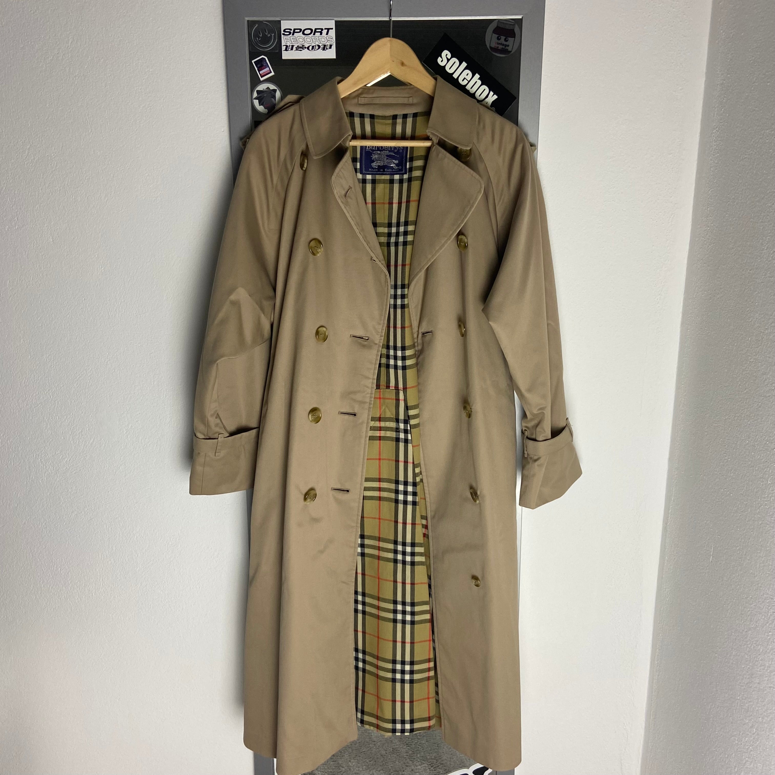 Burberry Trenchcoat Size 12/M