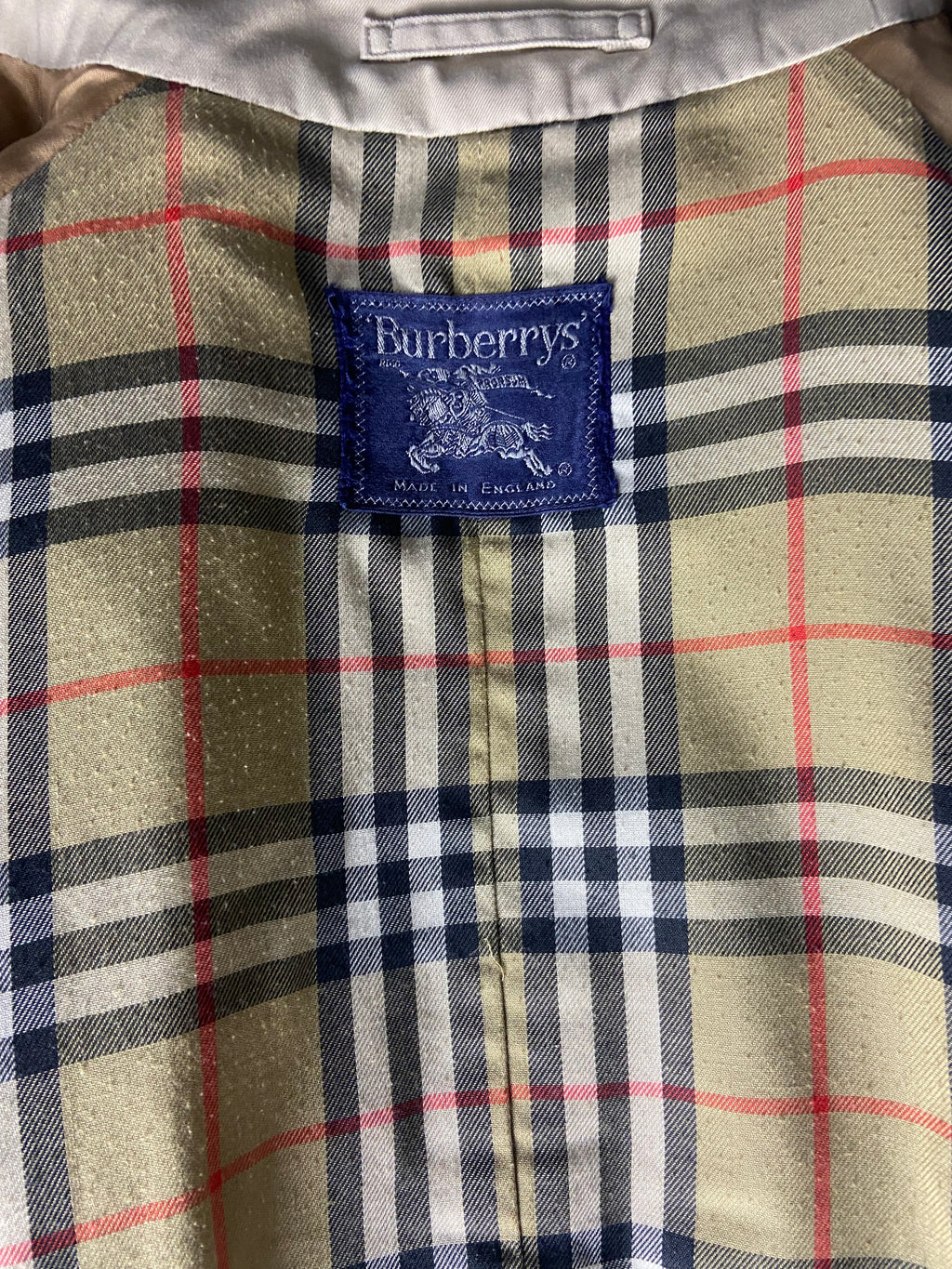 Burberrys Trenchcoat (12/M)