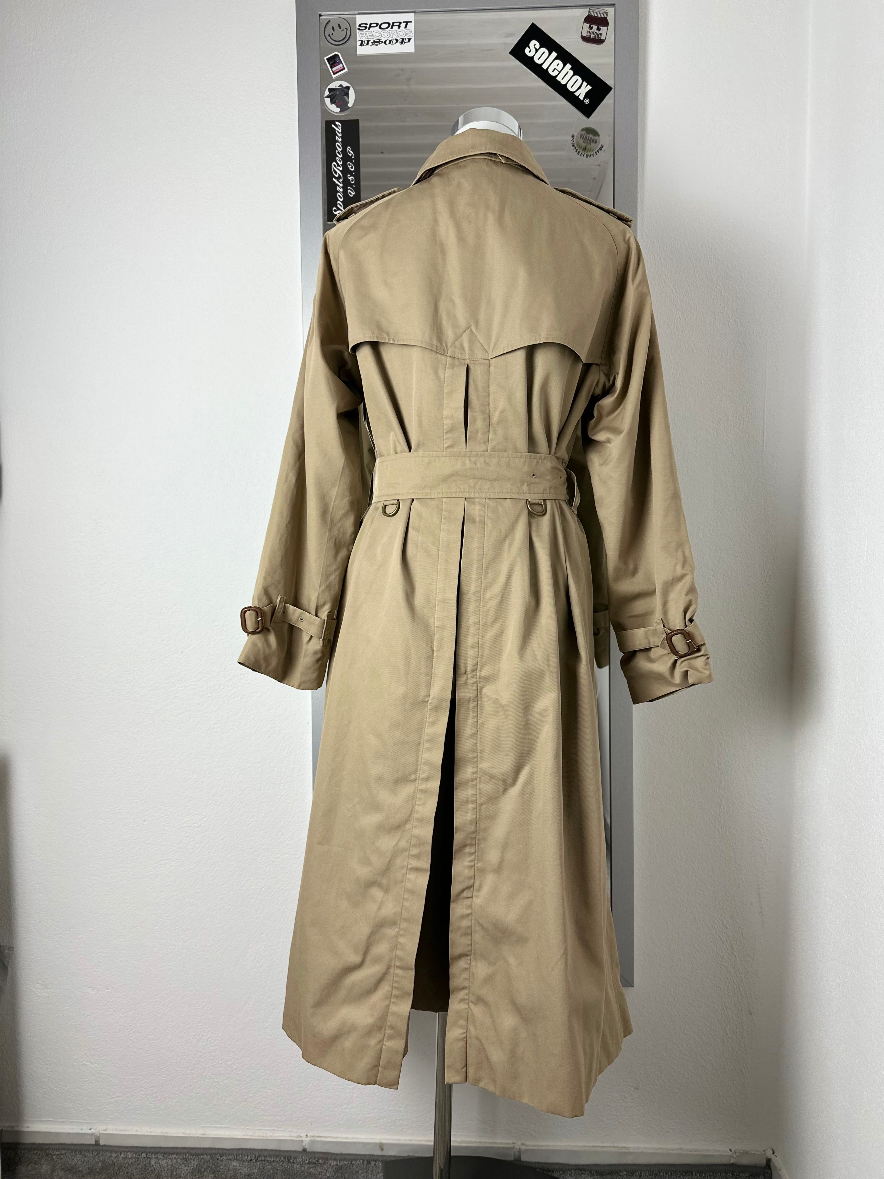 Burberrys Trenchcoat (12/M)