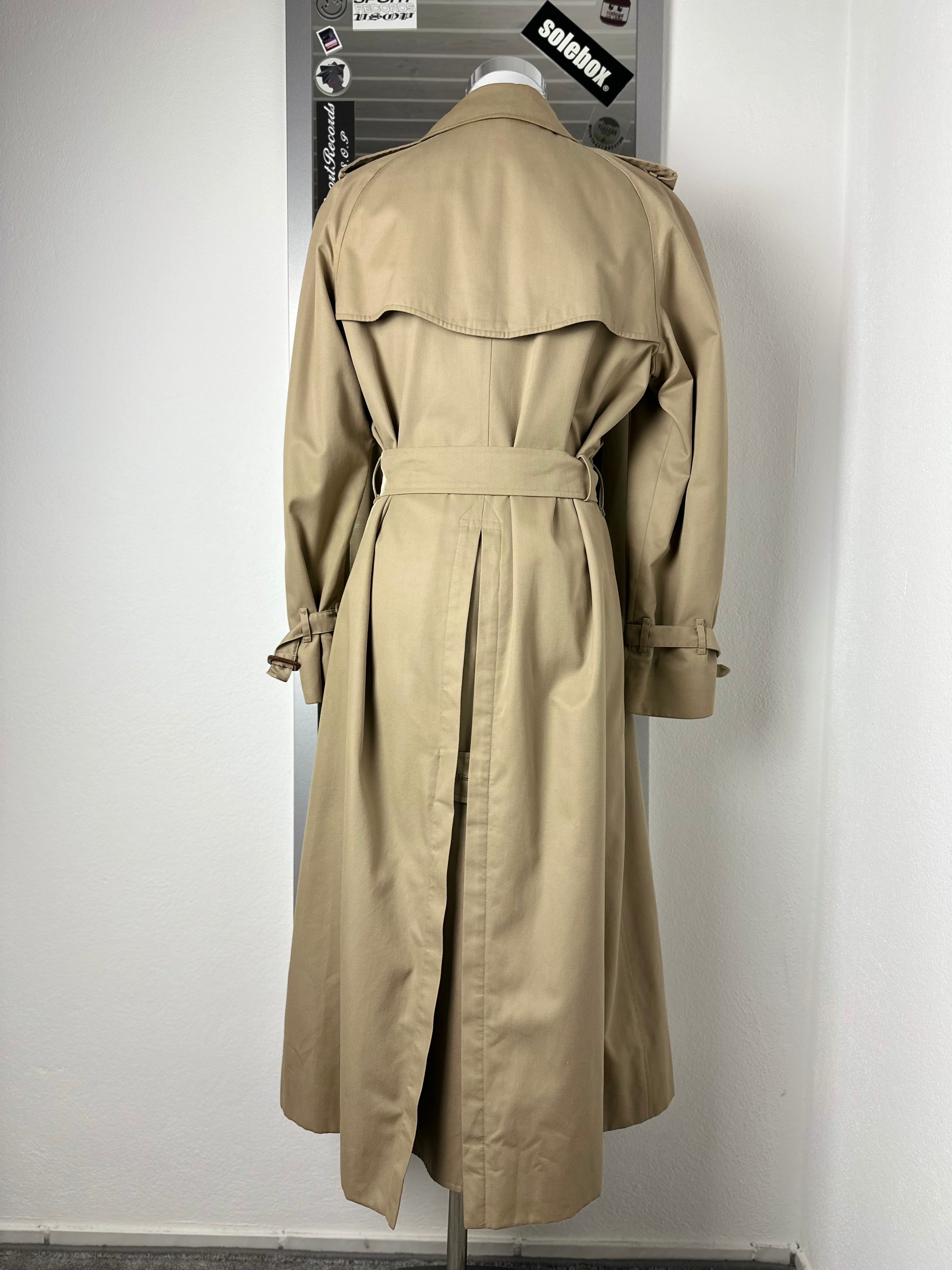 Burberrys Trenchcoat (12/M)