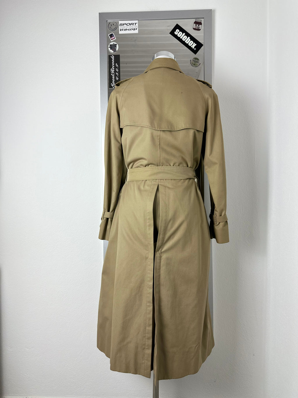 Burberrys Trenchcoat (10/S) including Inlet