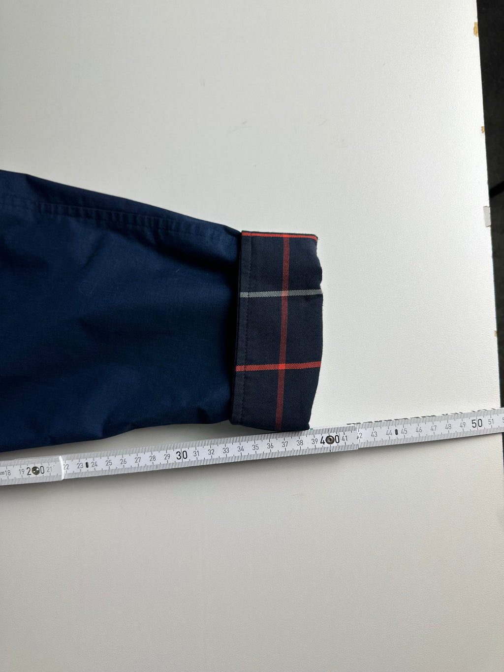Burberrys Raincoat (12/M)