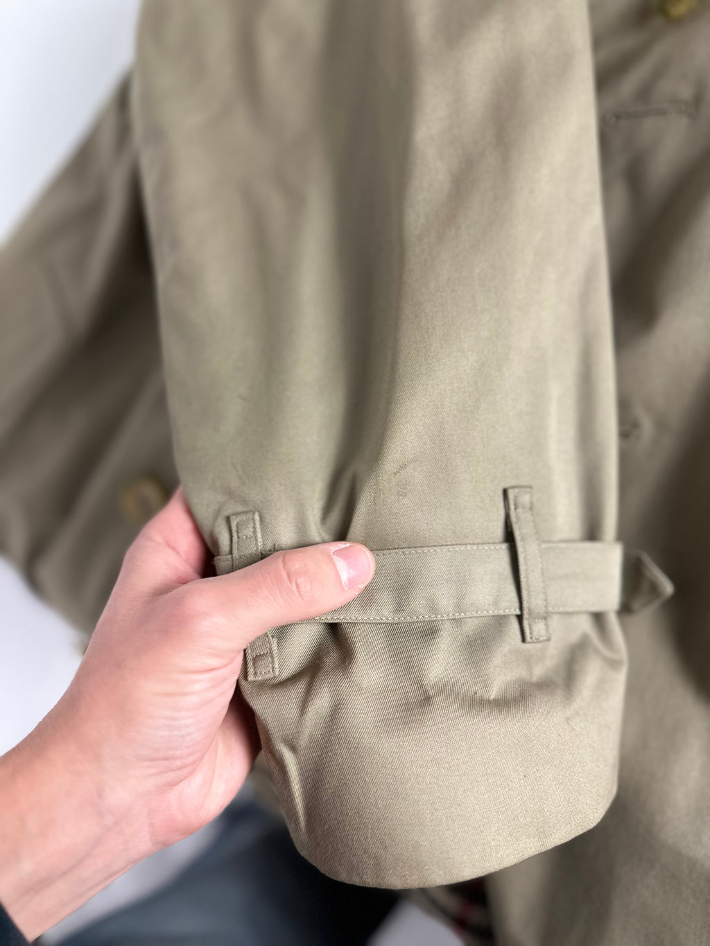 Burberrys Trenchcoat (52/L) including Inlet