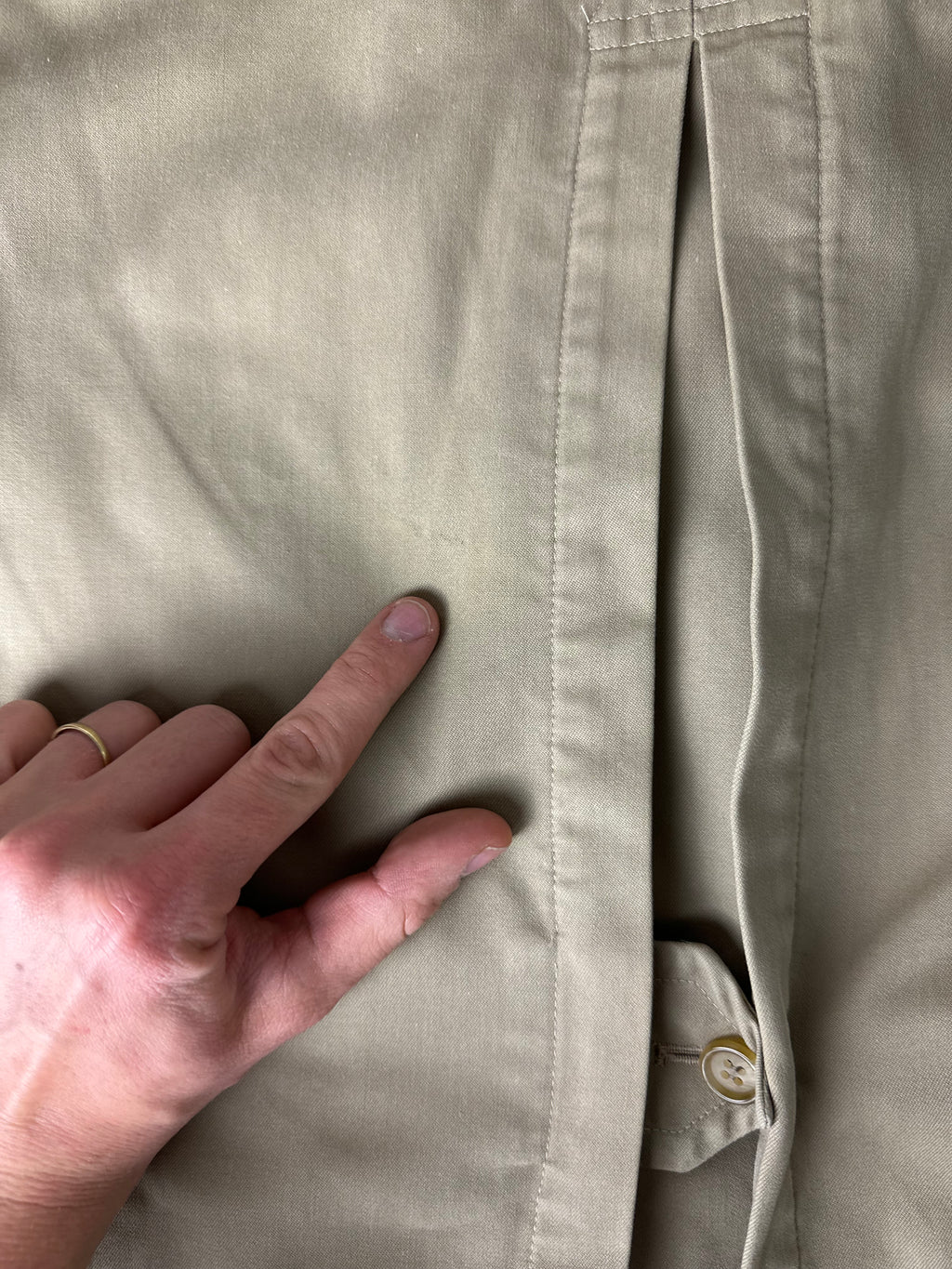Burberrys Trenchcoat (48/M) including Inlet