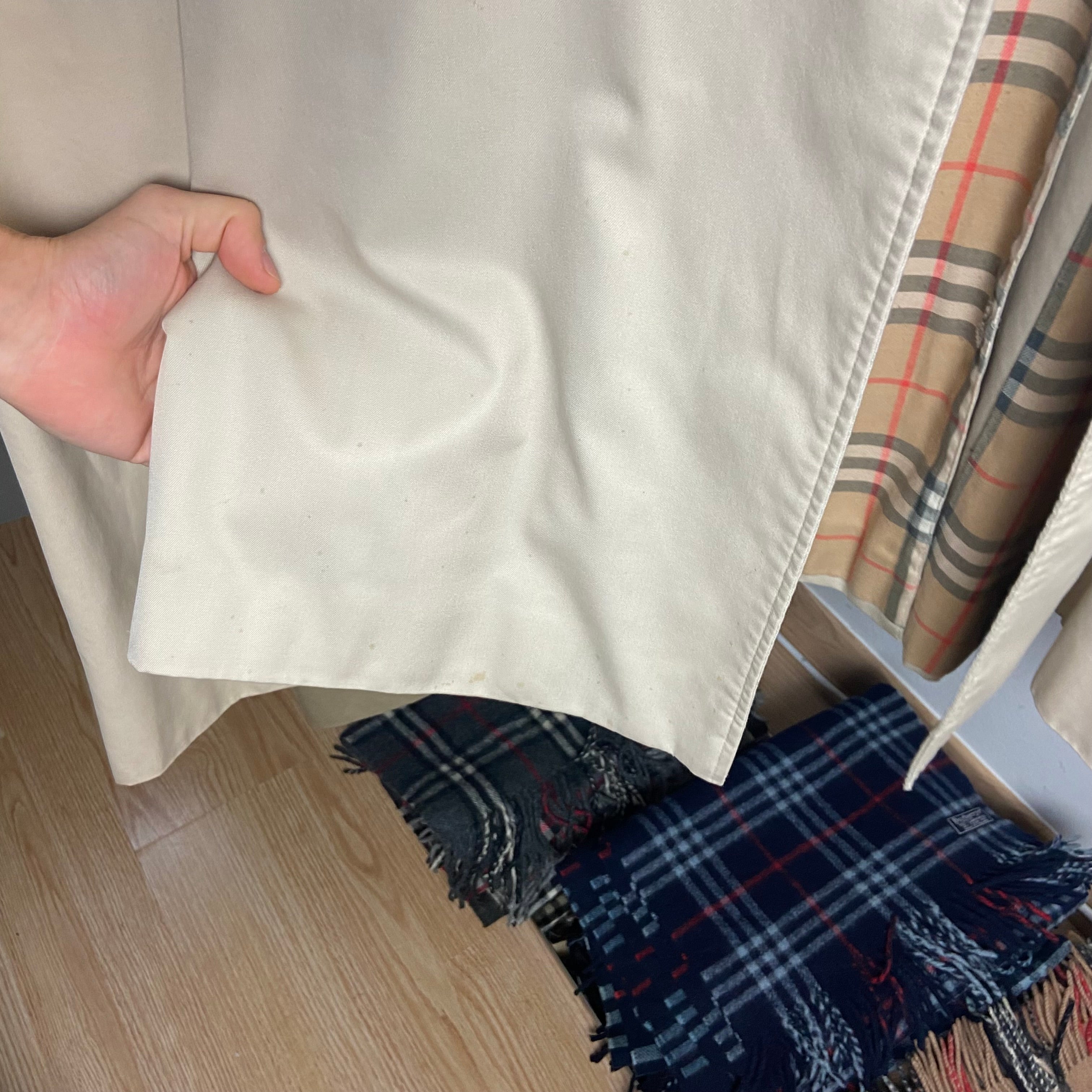 Burberry Trenchcoat Size 12/M
