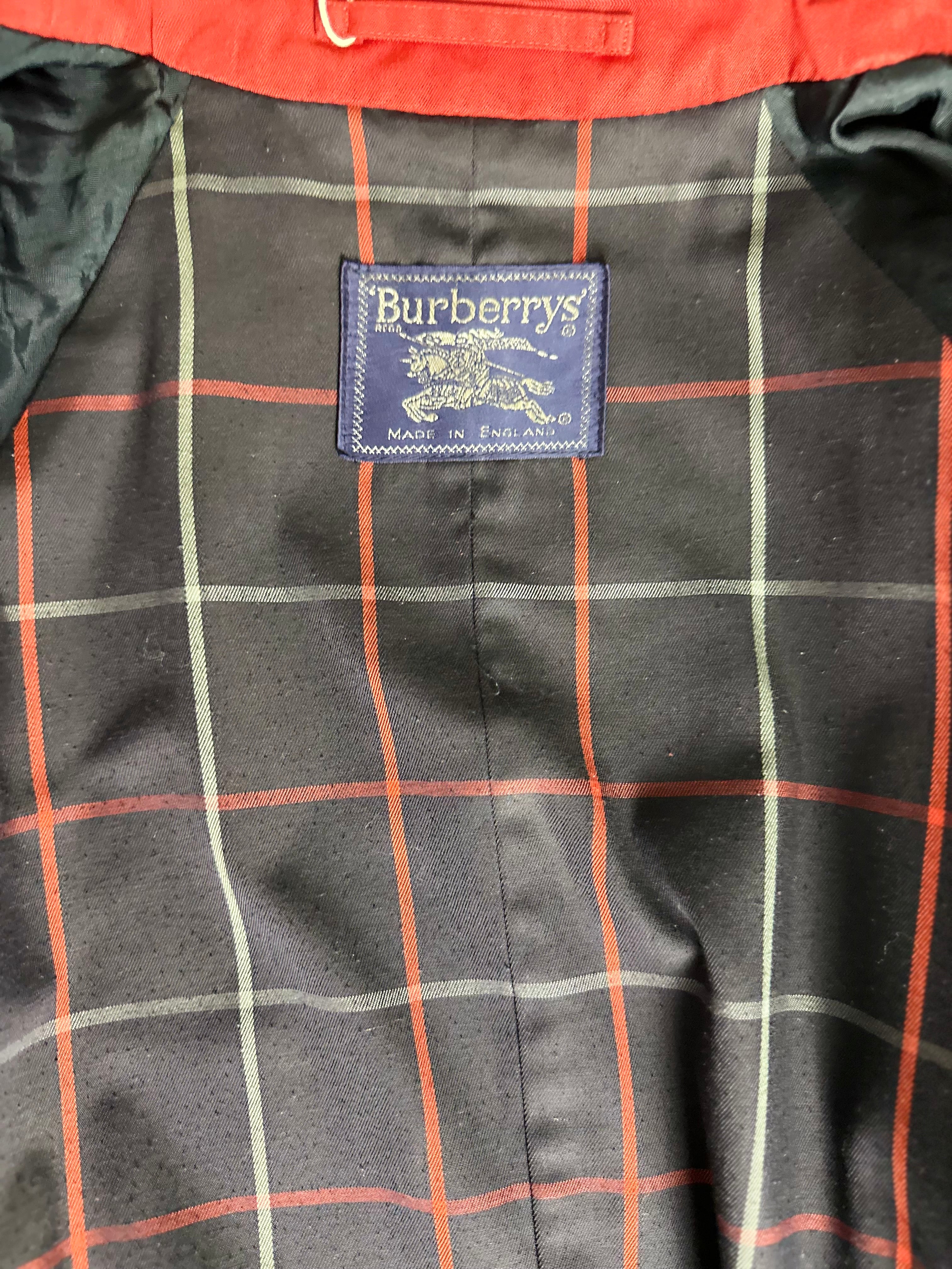 Burberrys Trenchcoat (14/L)