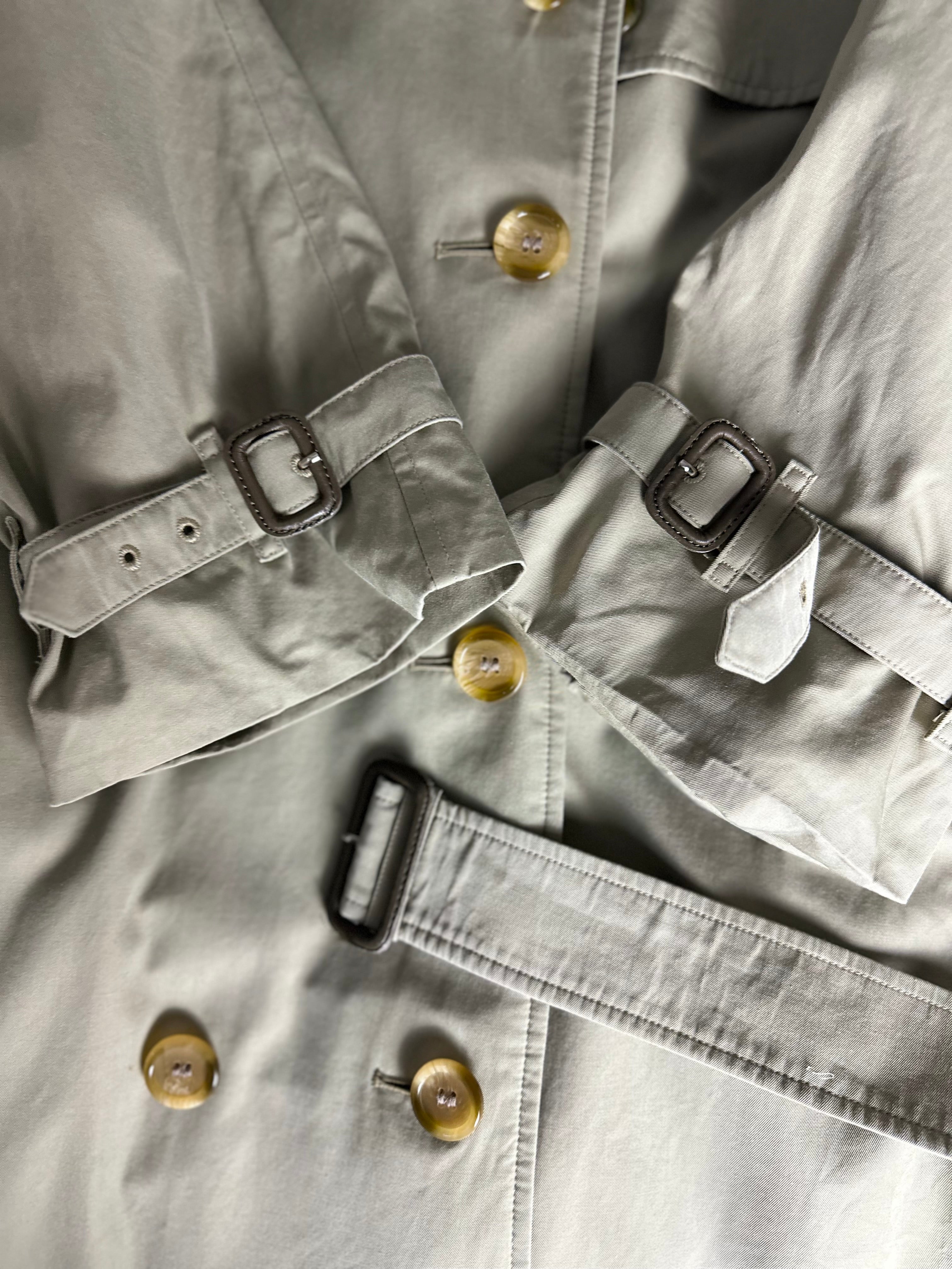 Burberrys Trenchcoat (16/XL)