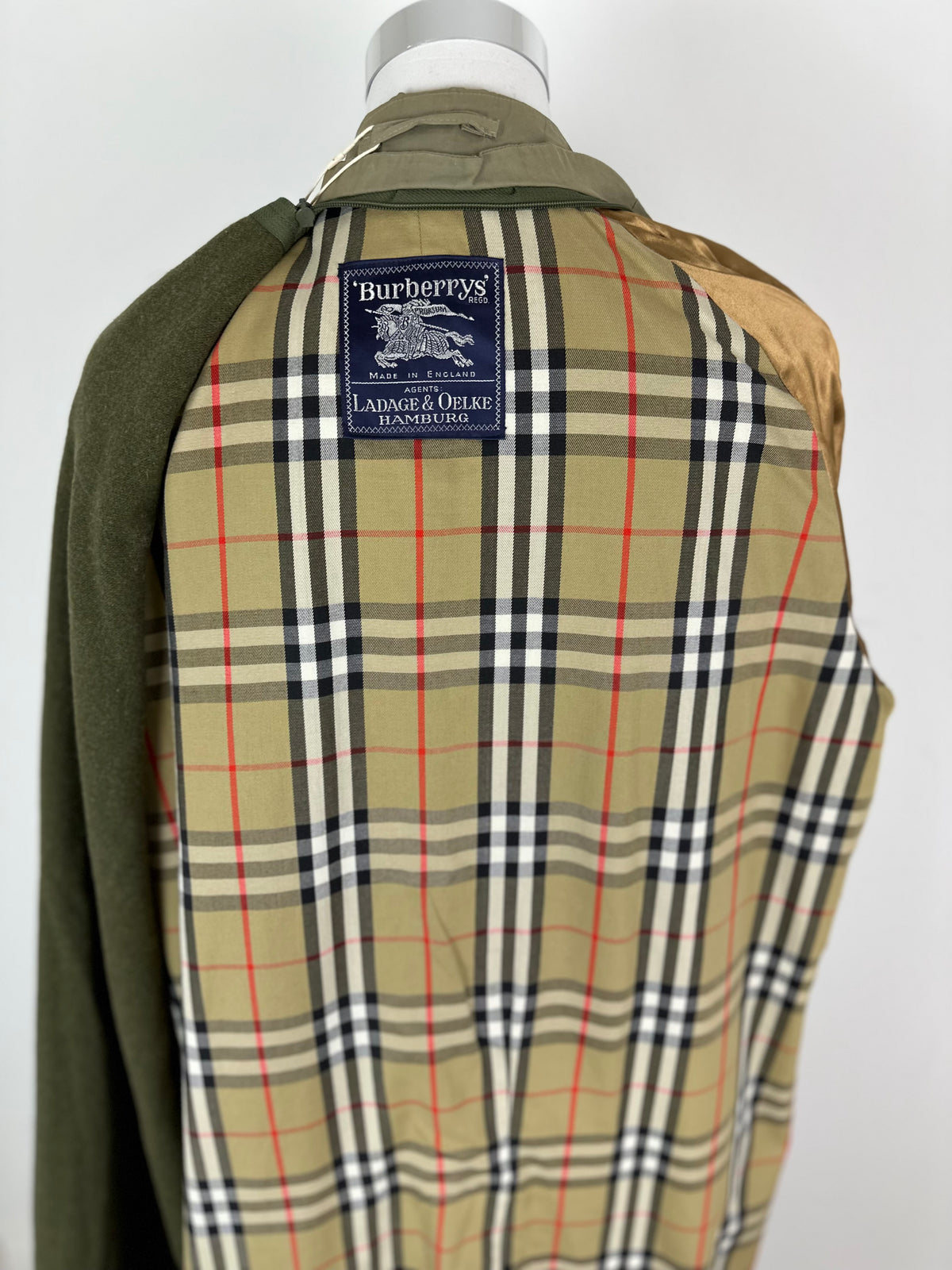 Vintage Burberry Car Coat Oliv Size 16 XL With Lining