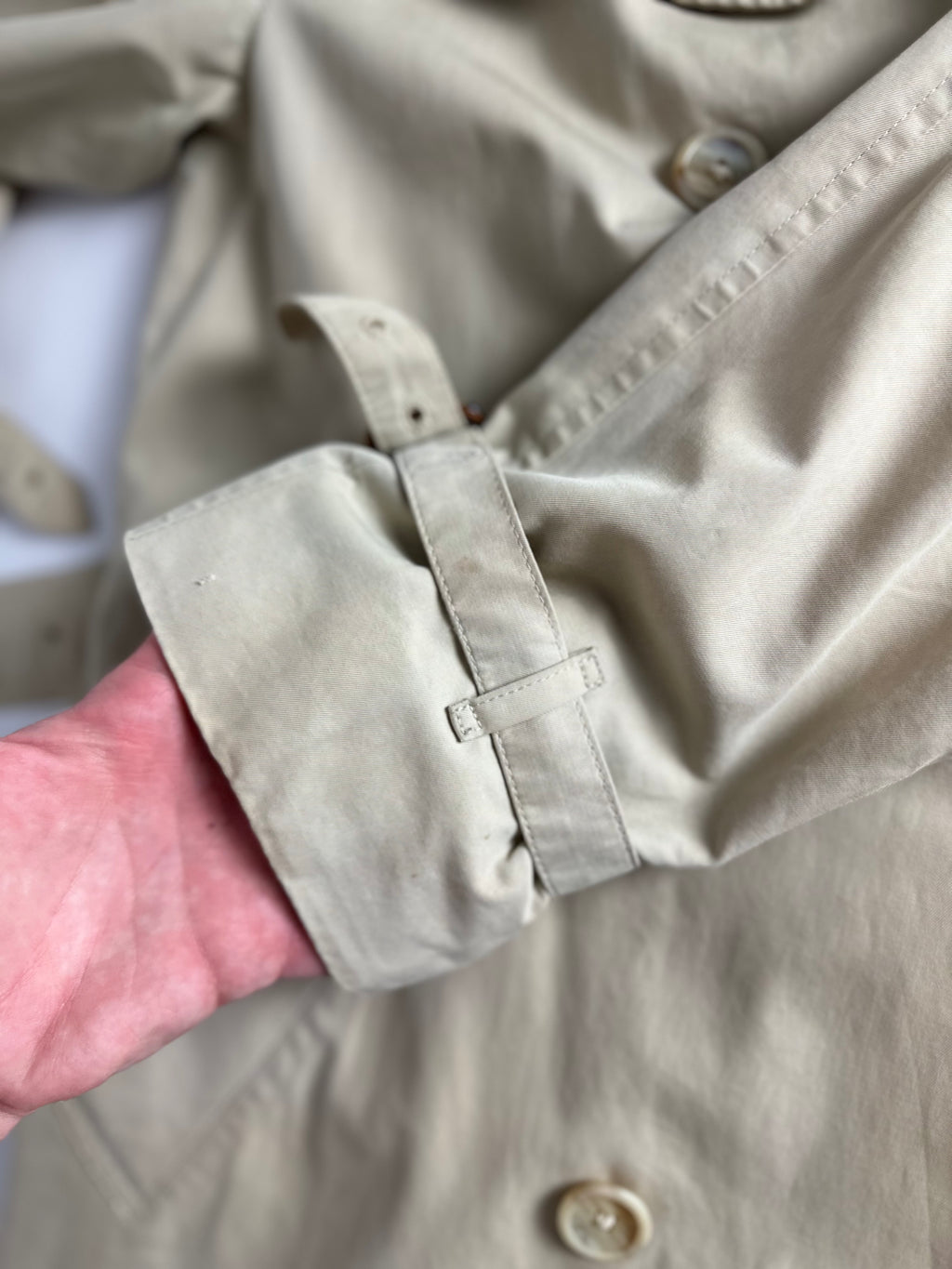 Burberrys Trenchcoat (10/S)