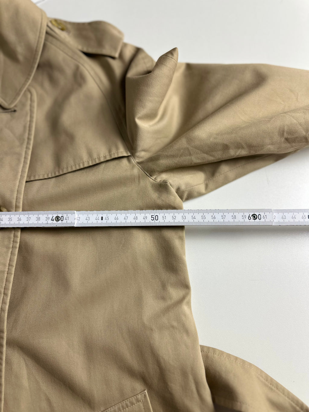 Burberrys Trenchcoat (12/M)