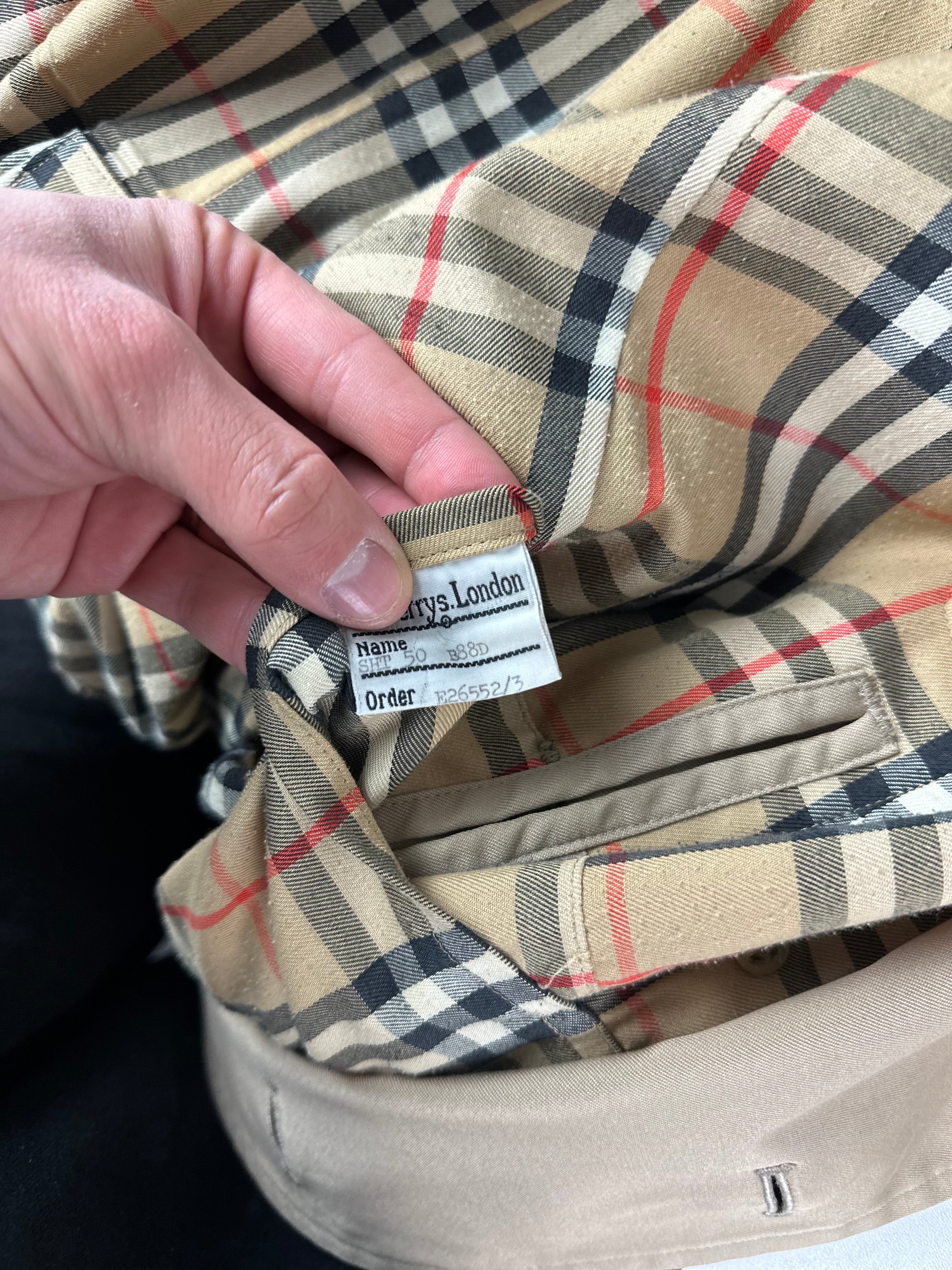 Burberrys Trenchcoat (50/L)