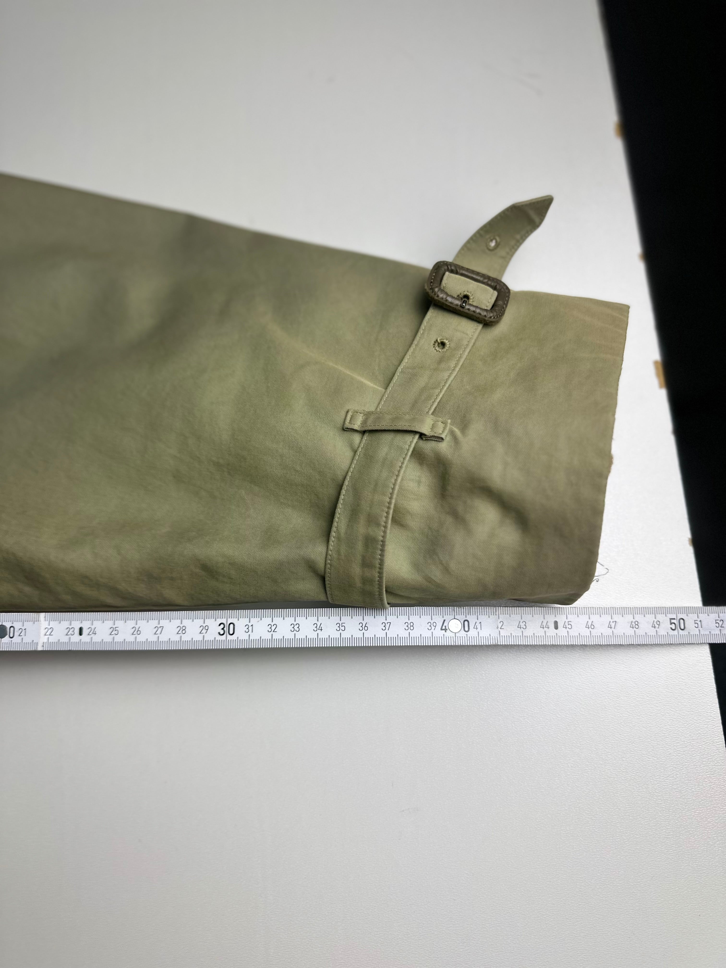 Burberrys Trenchcoat (48/M) including Inlet