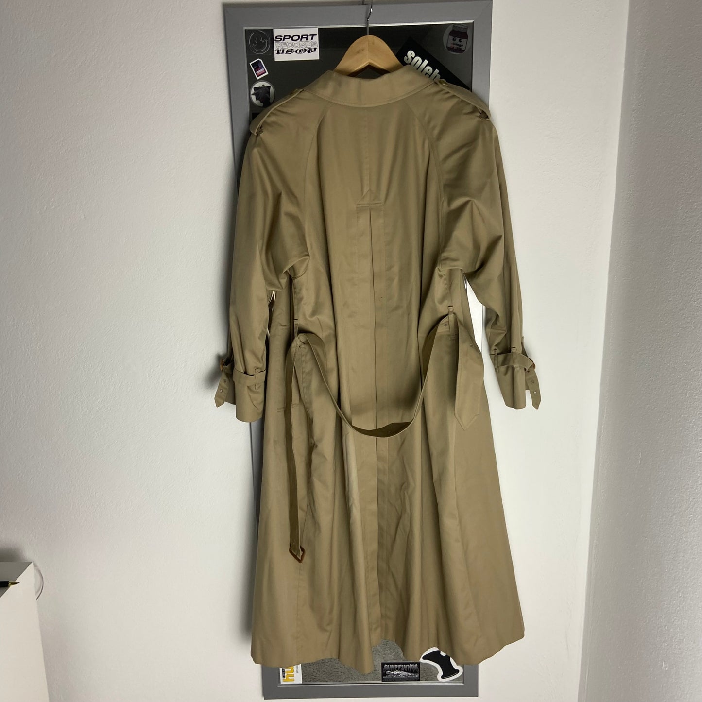 Burberrys Trenchcoat (12/M)