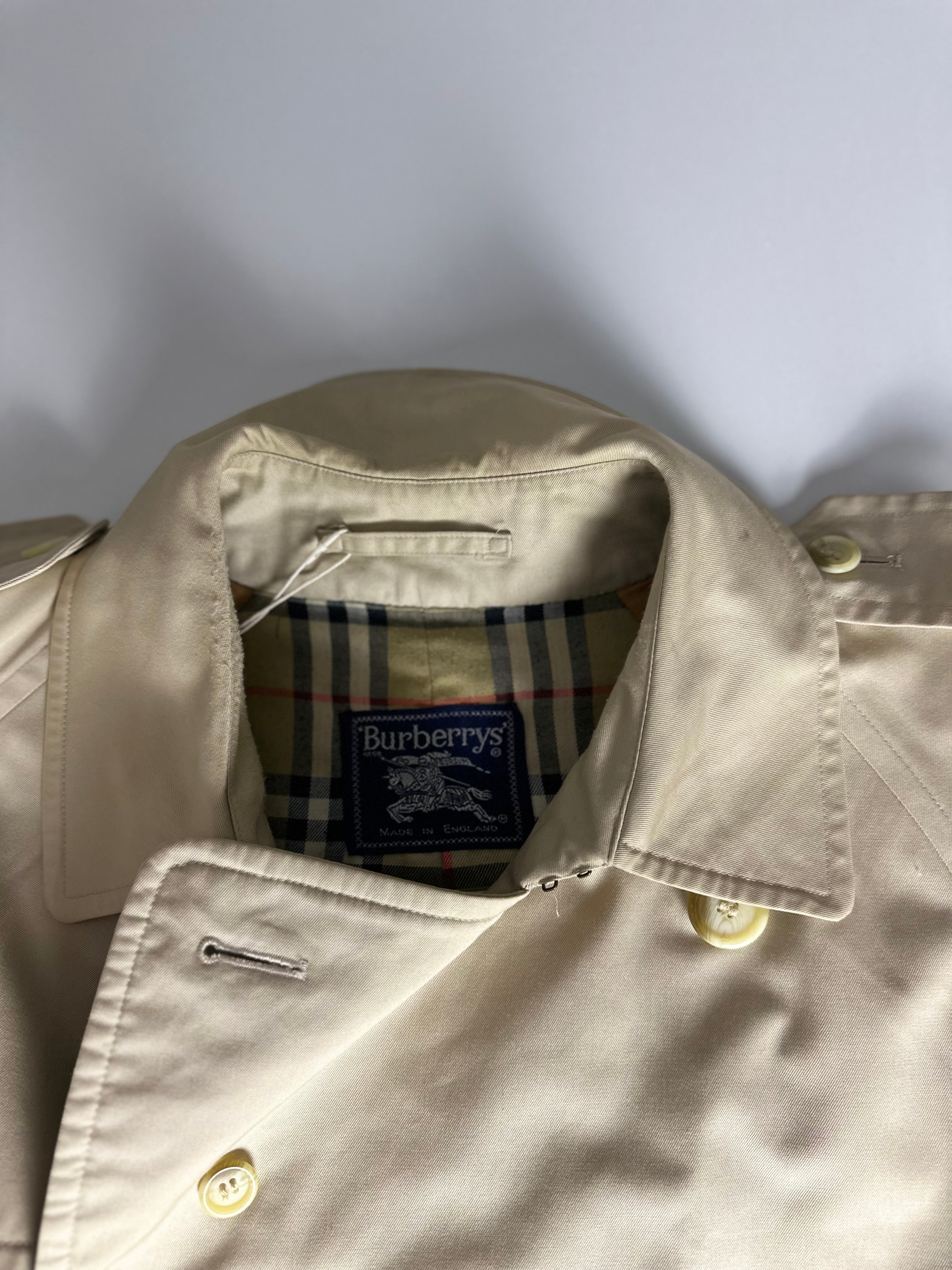 Burberrys Trenchcoat (52/L)