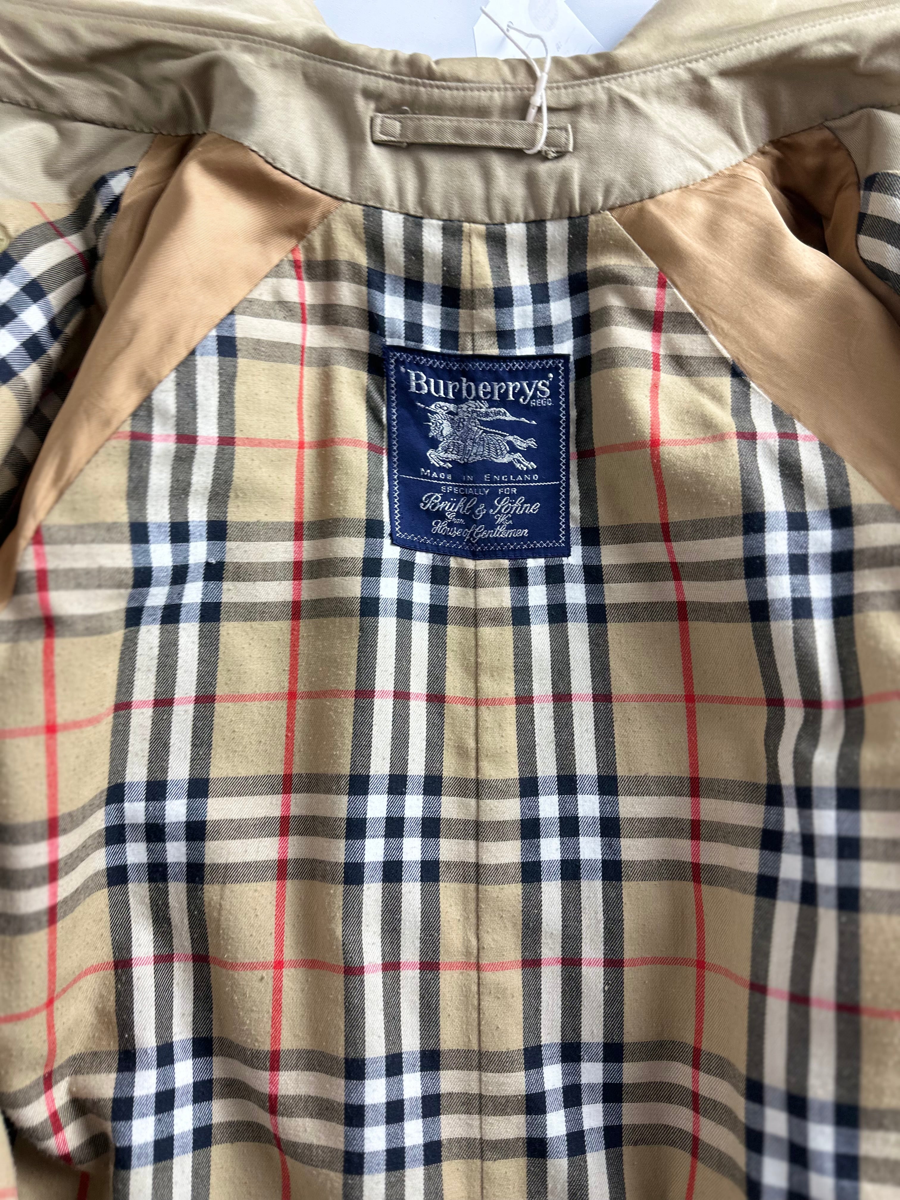 Burberrys Trenchcoat (48/M)