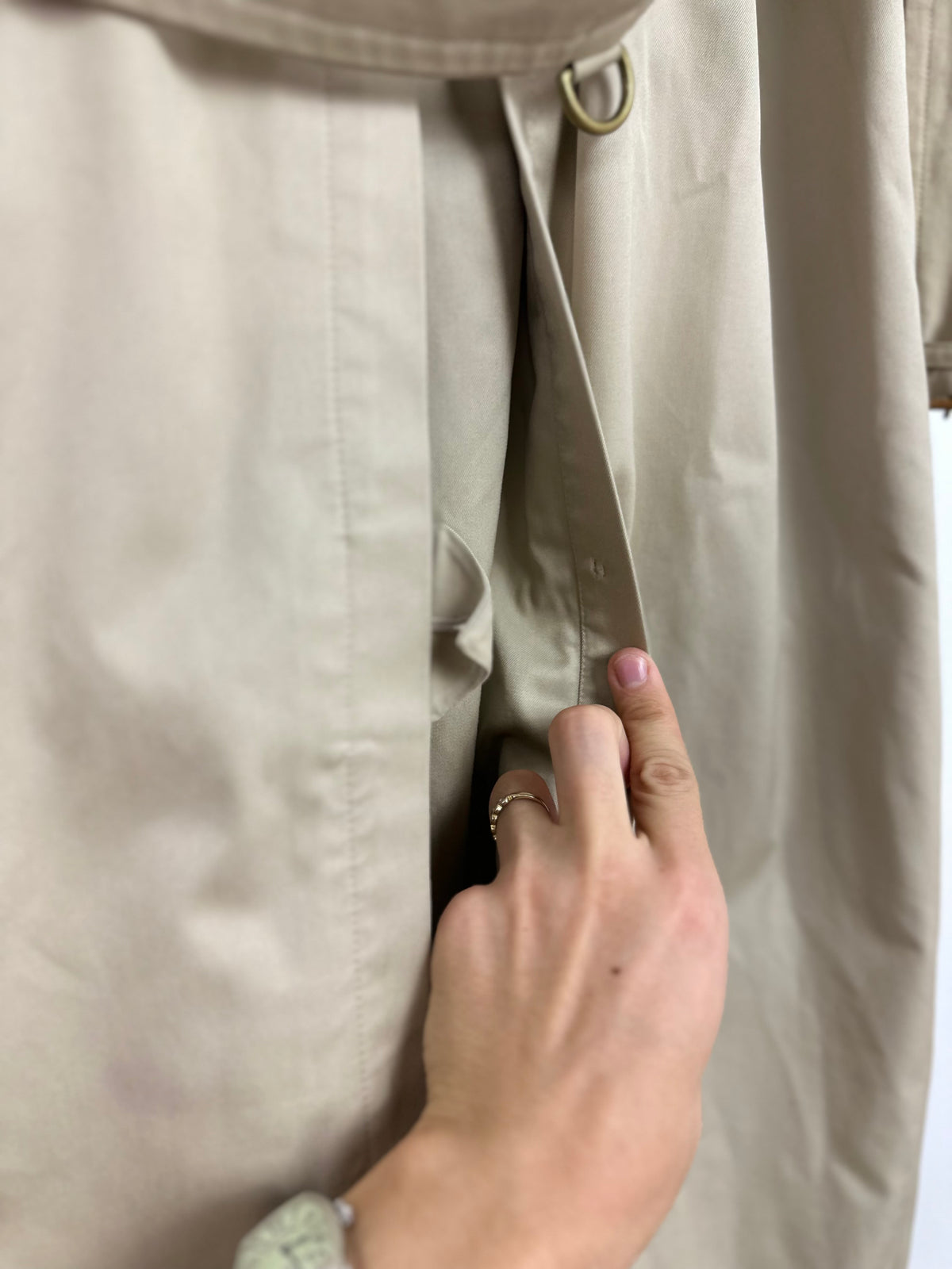 Vintage Burberry Trench Coat Creme Size 52 L
