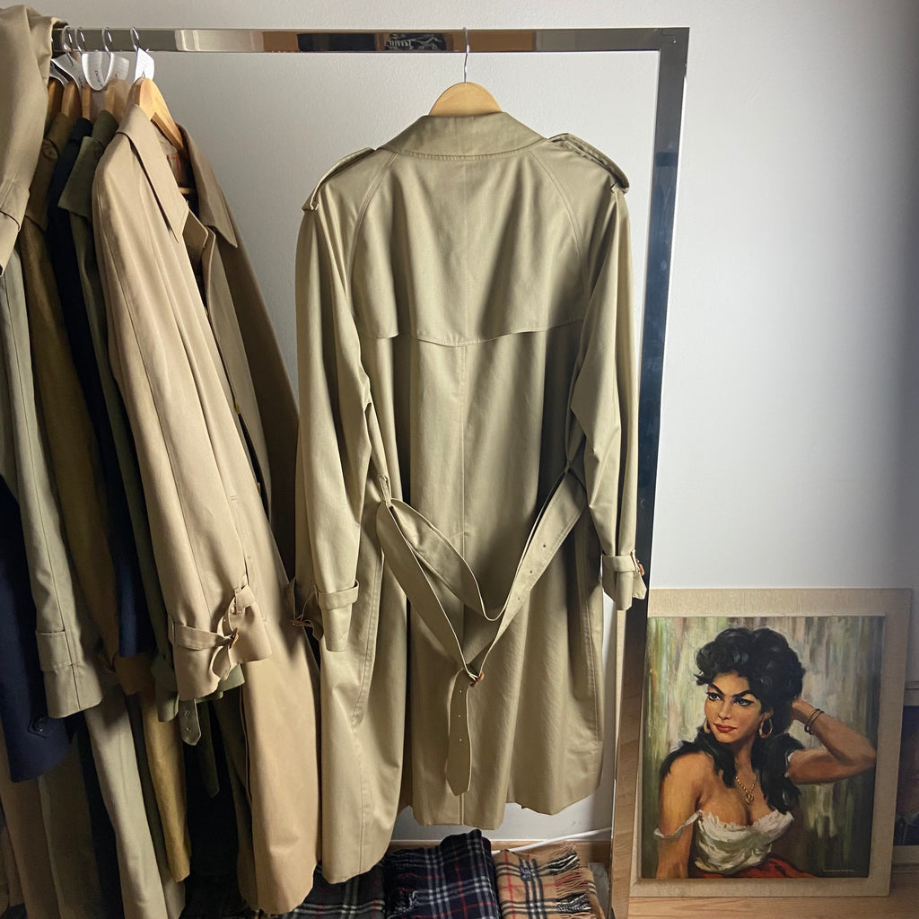 Burberry Trenchcoat Size 56/XL