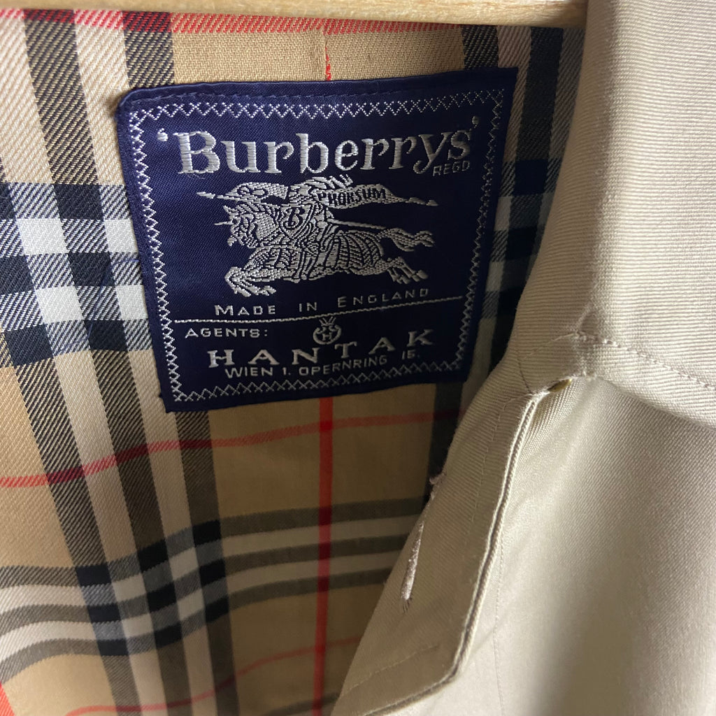 Burberry Trenchcoat Size 56/XL