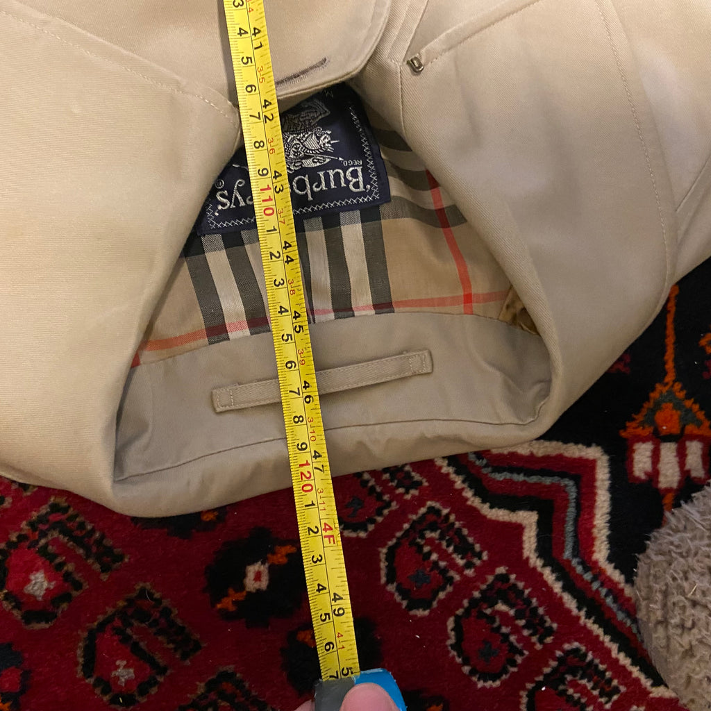 Burberry Trenchcoat Size M