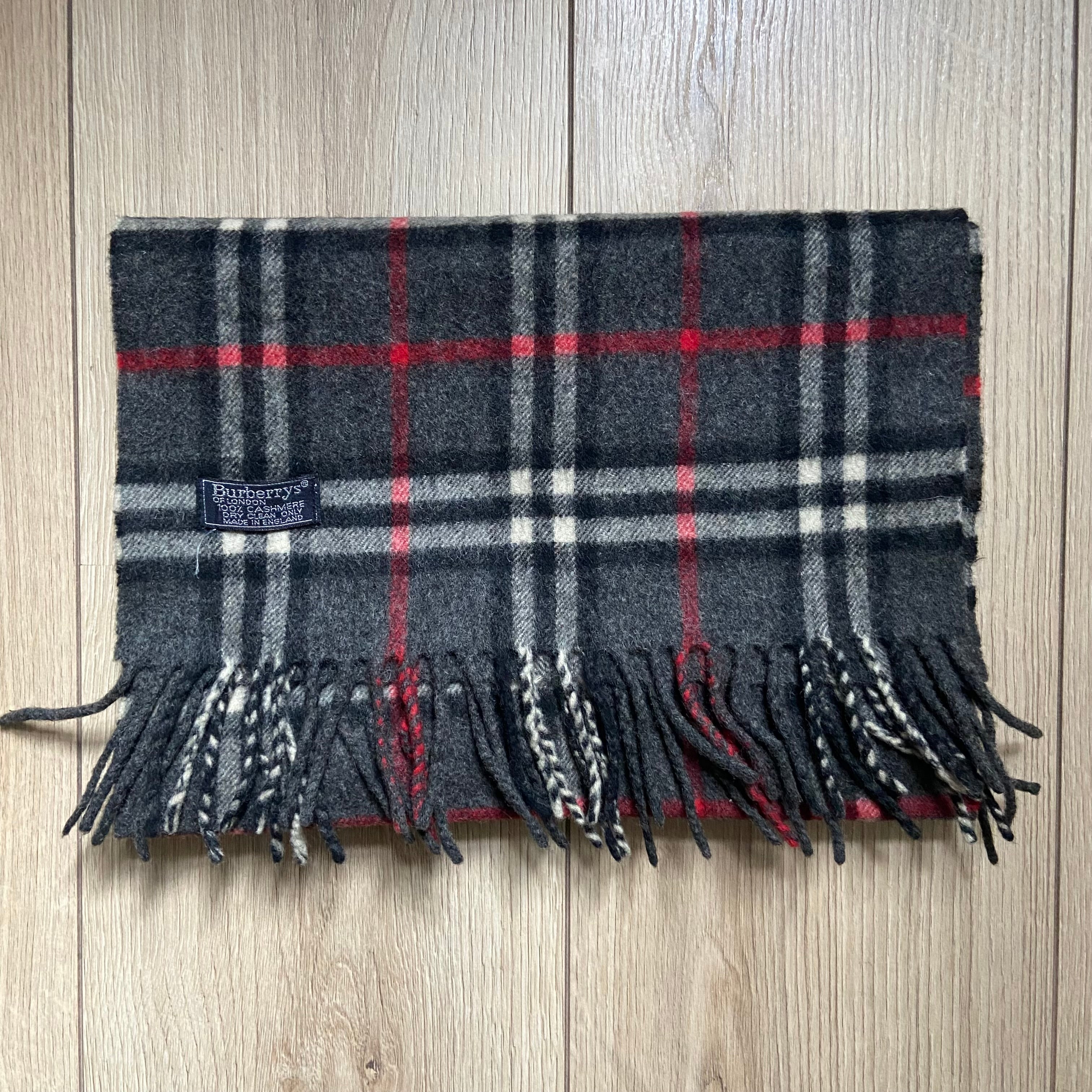Burberrys Scarf