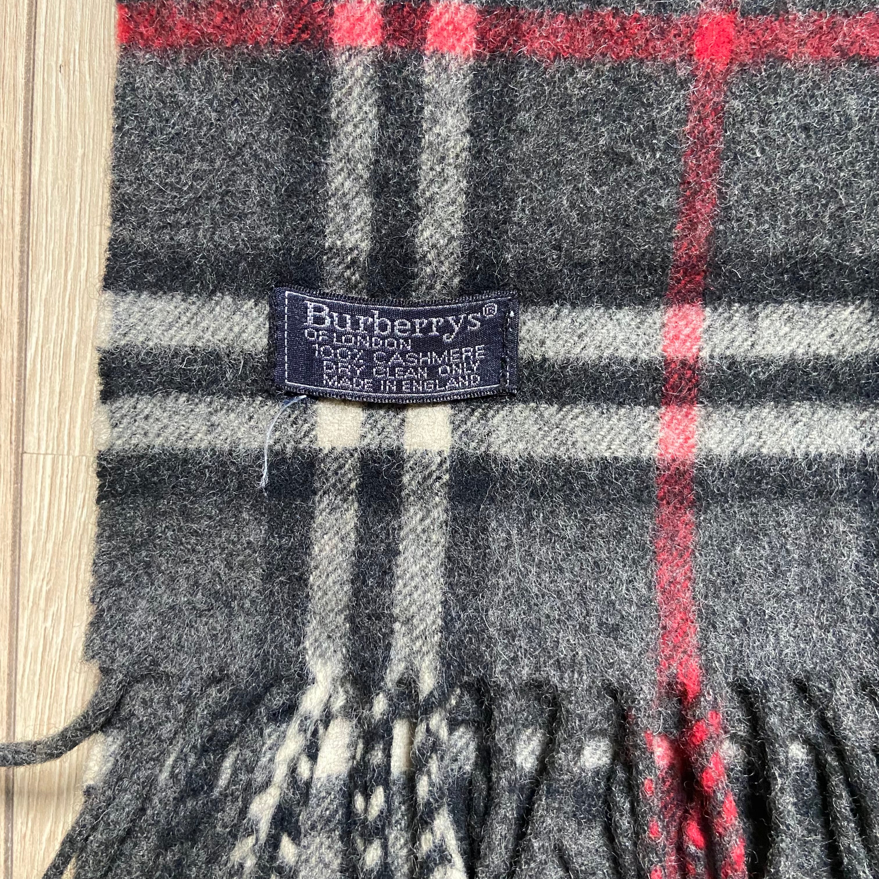 Burberrys Scarf