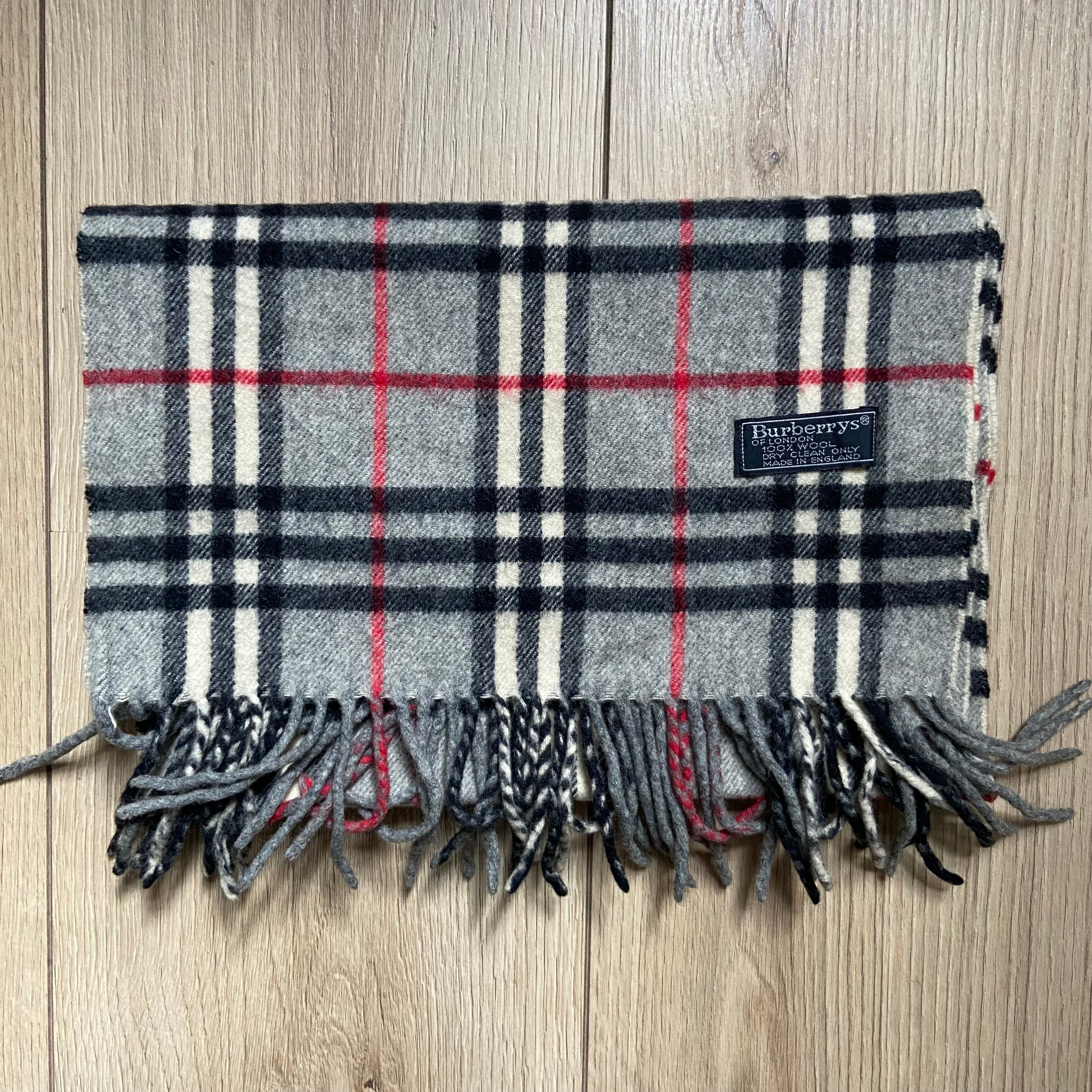 Burberrys Scarf