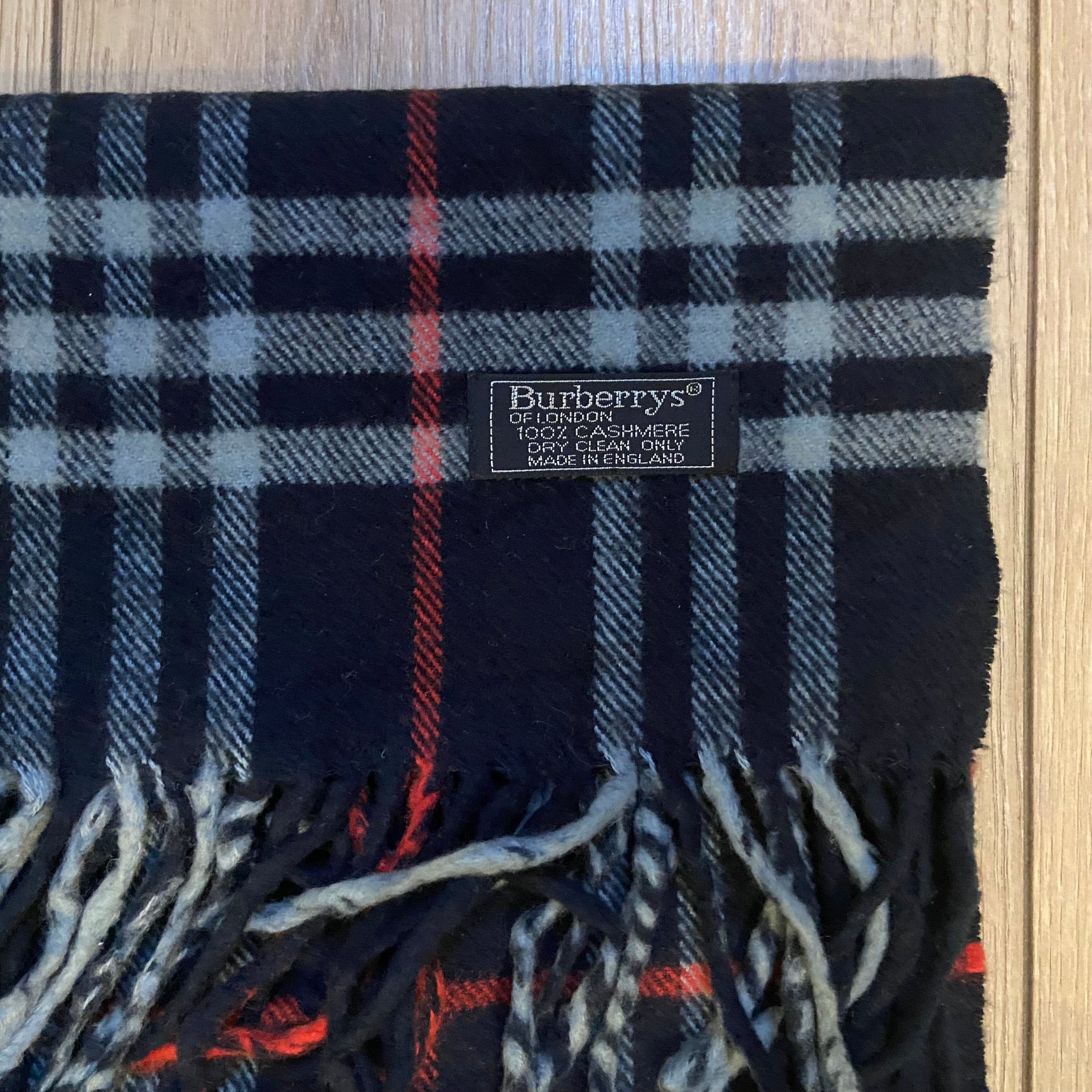 Burberrys Scarf