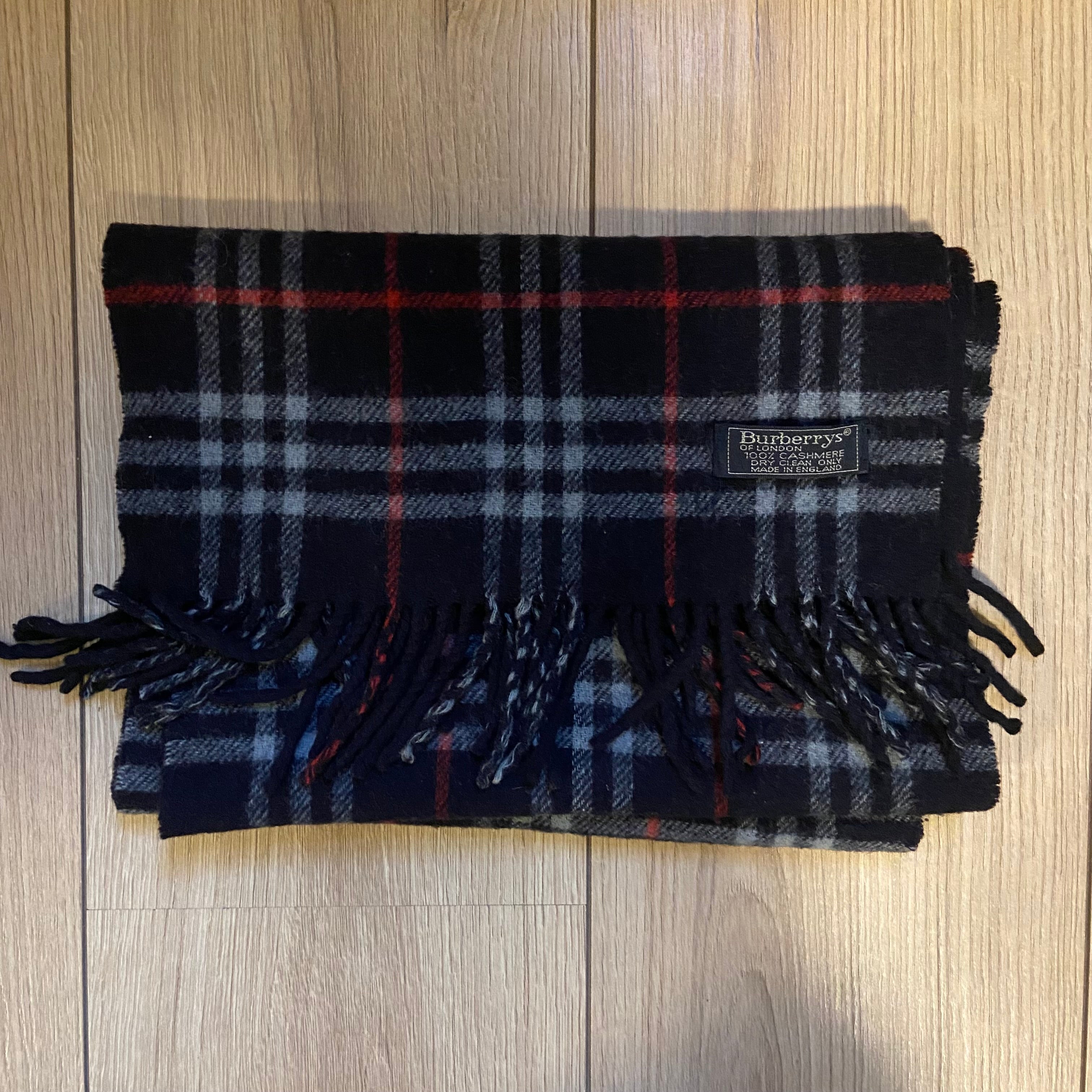 Burberrys Scarf