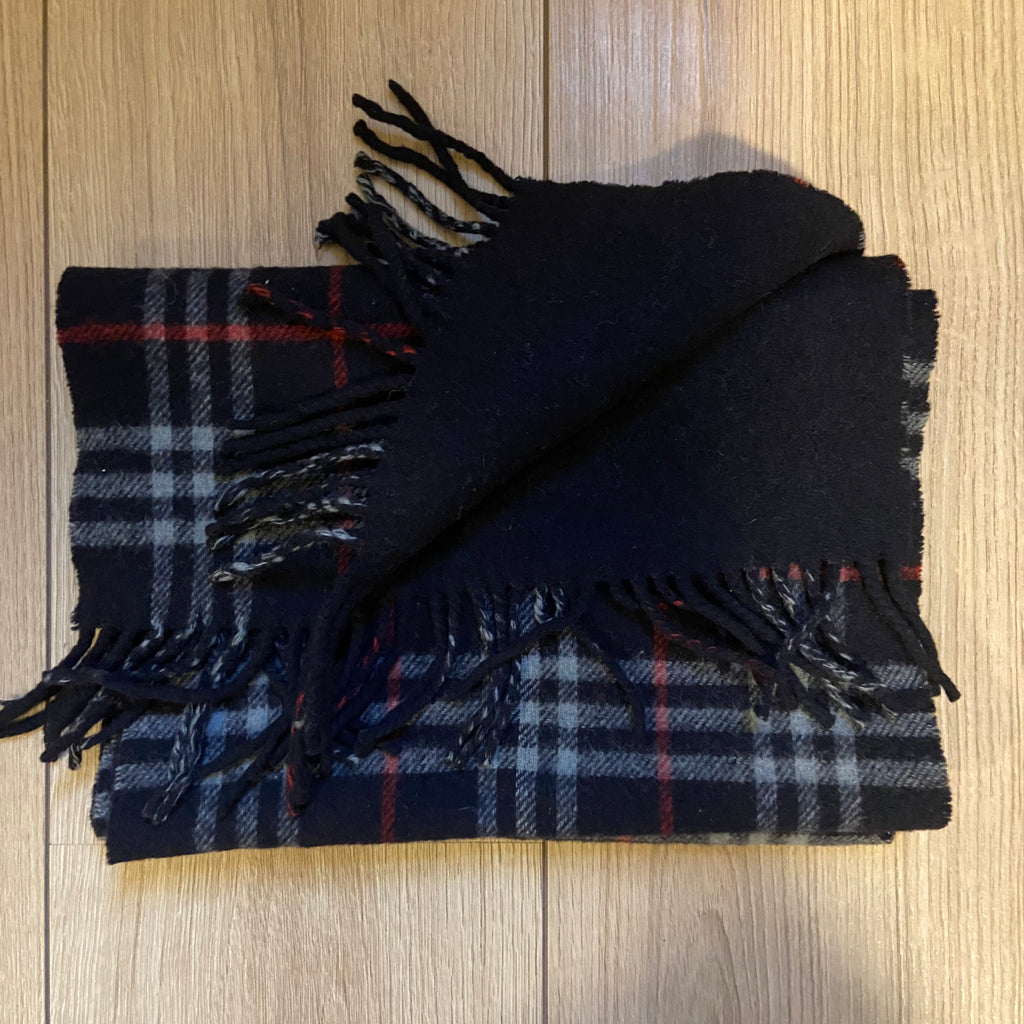 Burberrys Scarf
