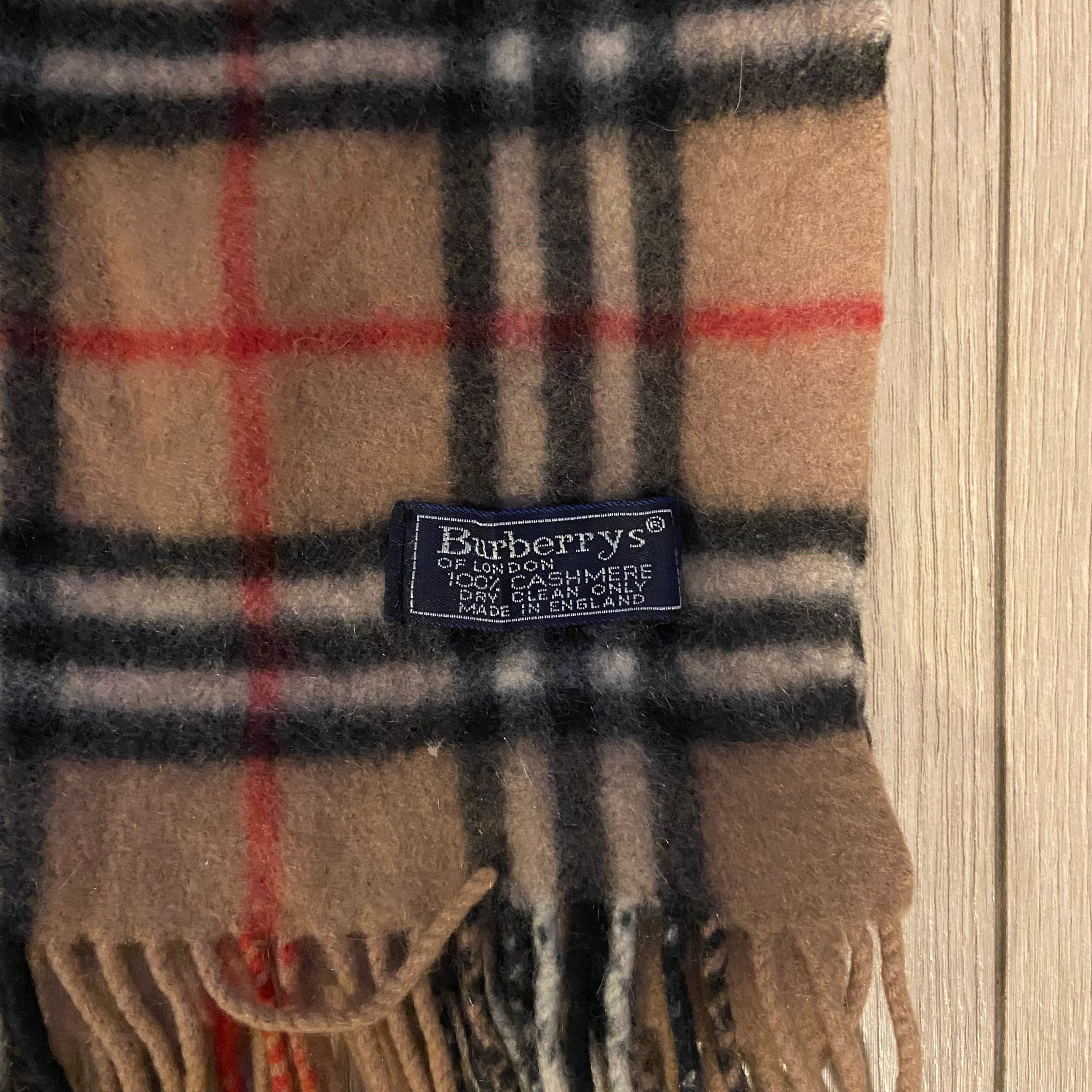 Burberrys Scarf
