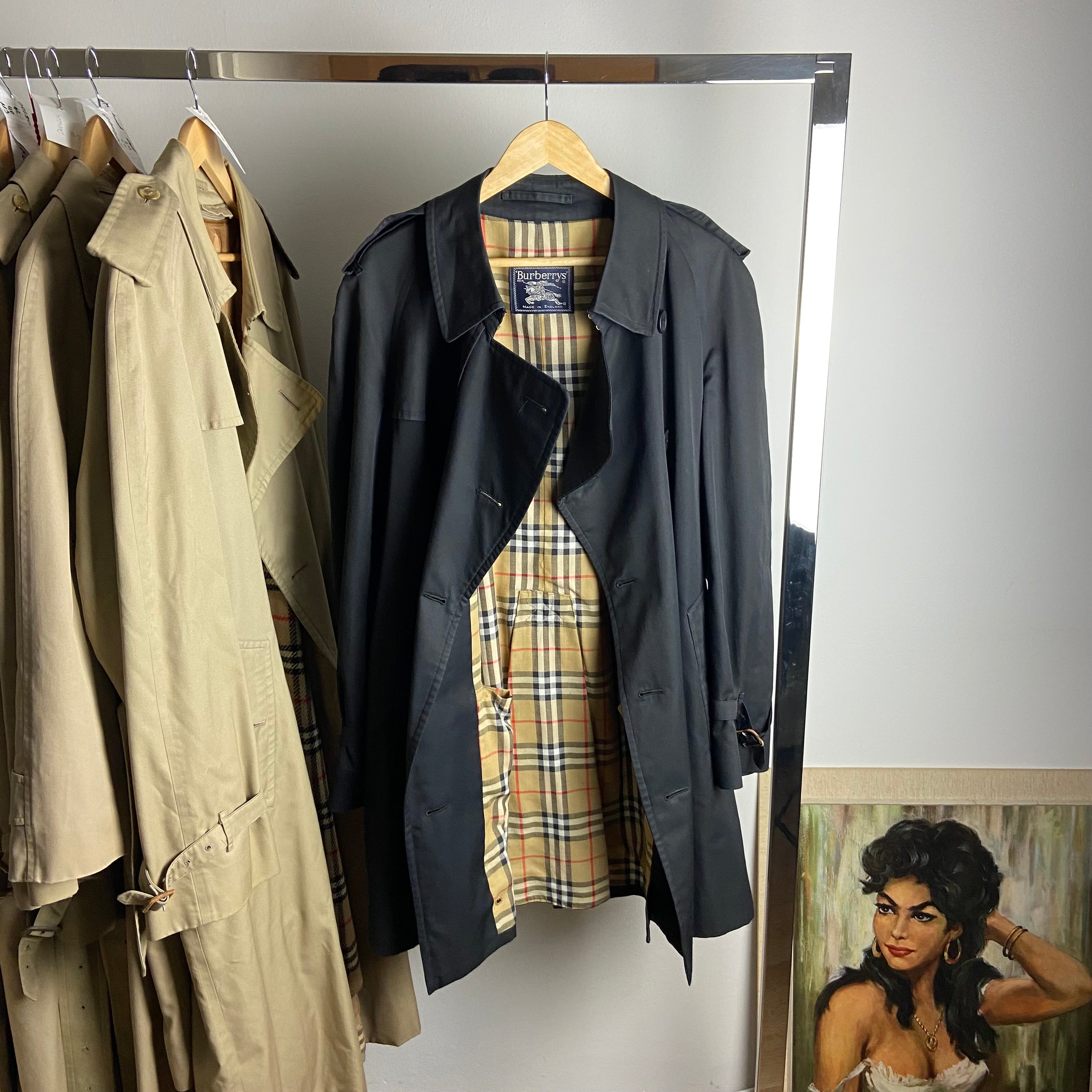Burberry Trenchcoat Size 52/L