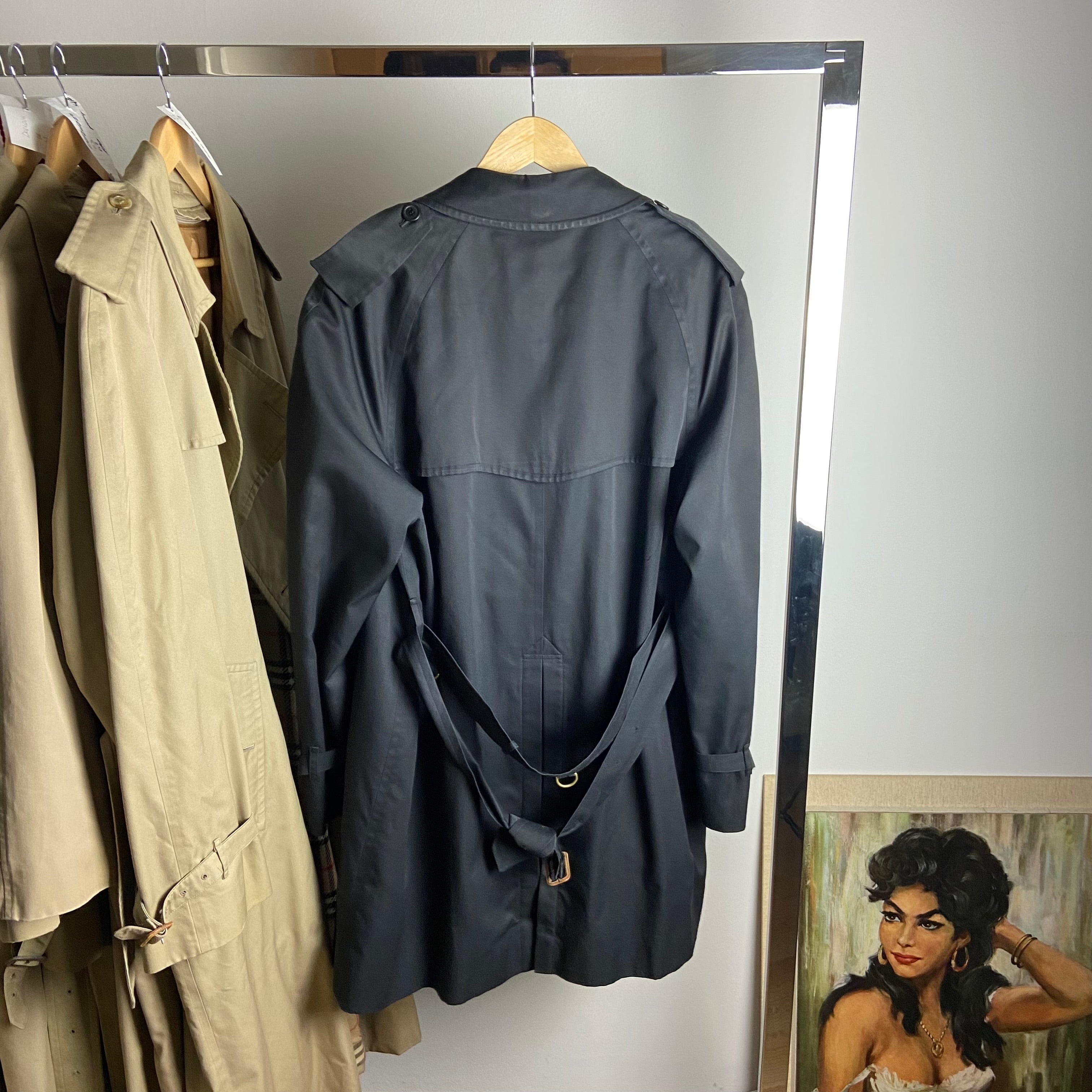 Burberry Trenchcoat Size 52/L