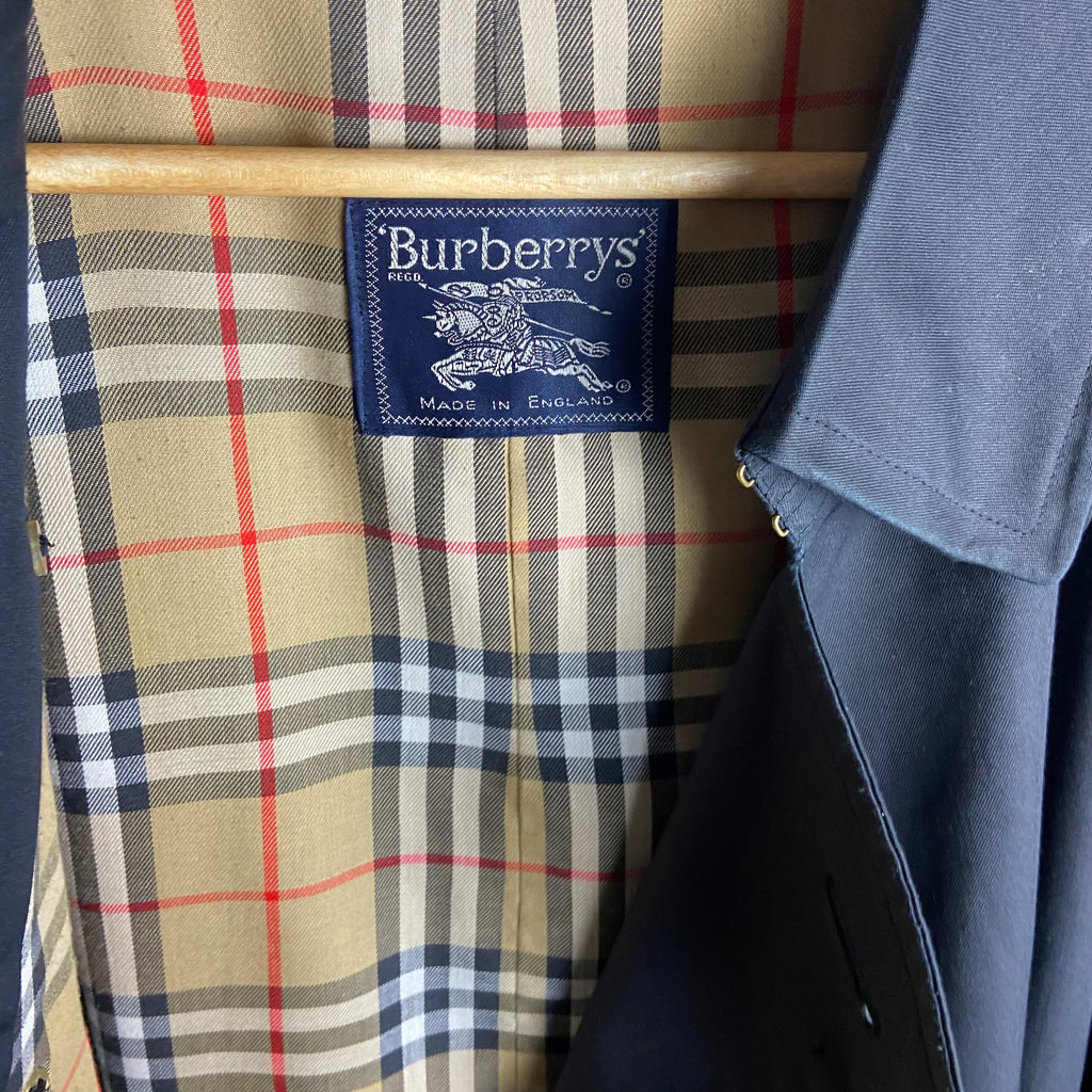 Burberry Trenchcoat Size 52/L