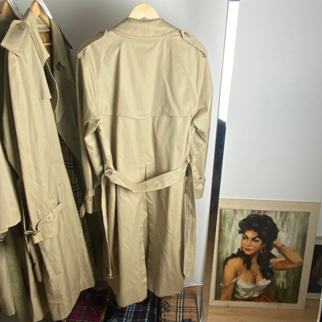 Burberry Trenchcoat Size 54/XL