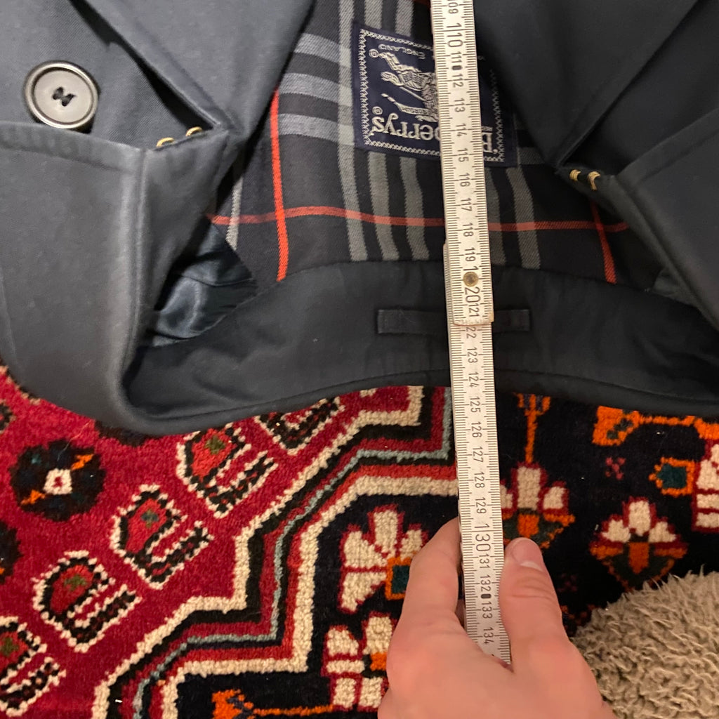 Burberry Trenchcoat Size 52/L