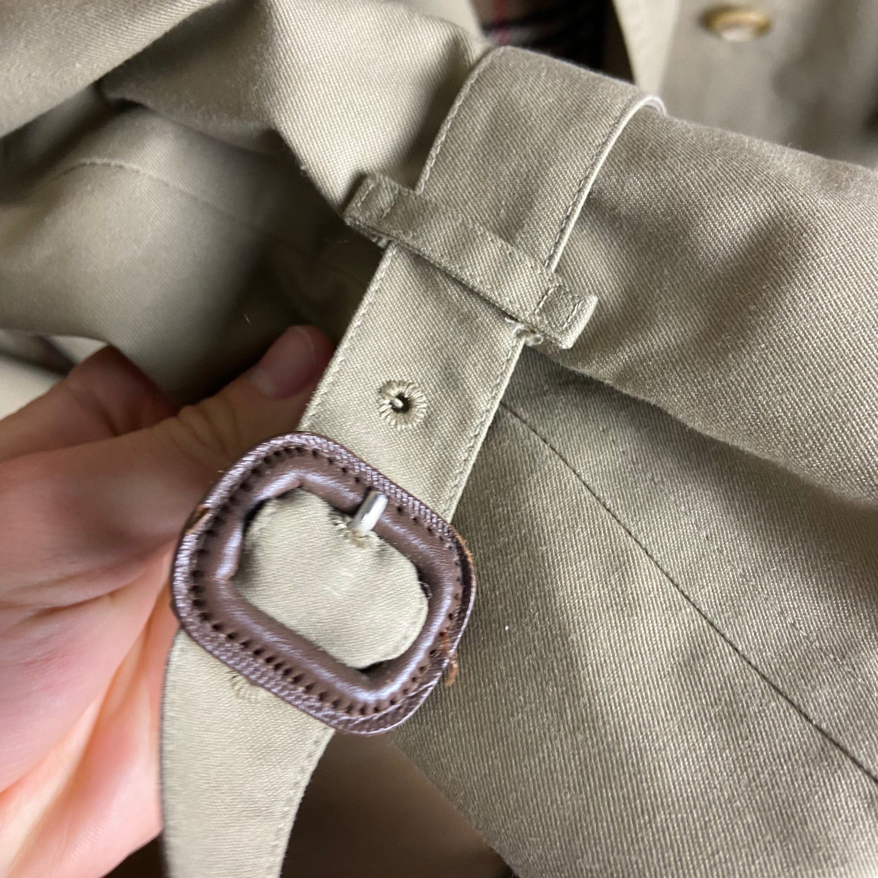 Burberry Trenchcoat Size 54/XL including inlet