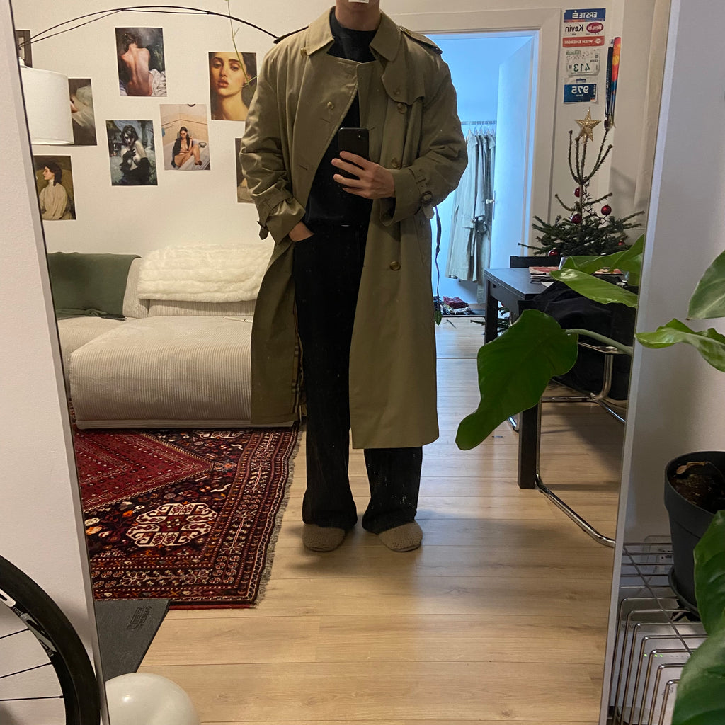 Burberry Trenchcoat Size 54/XL including inlet